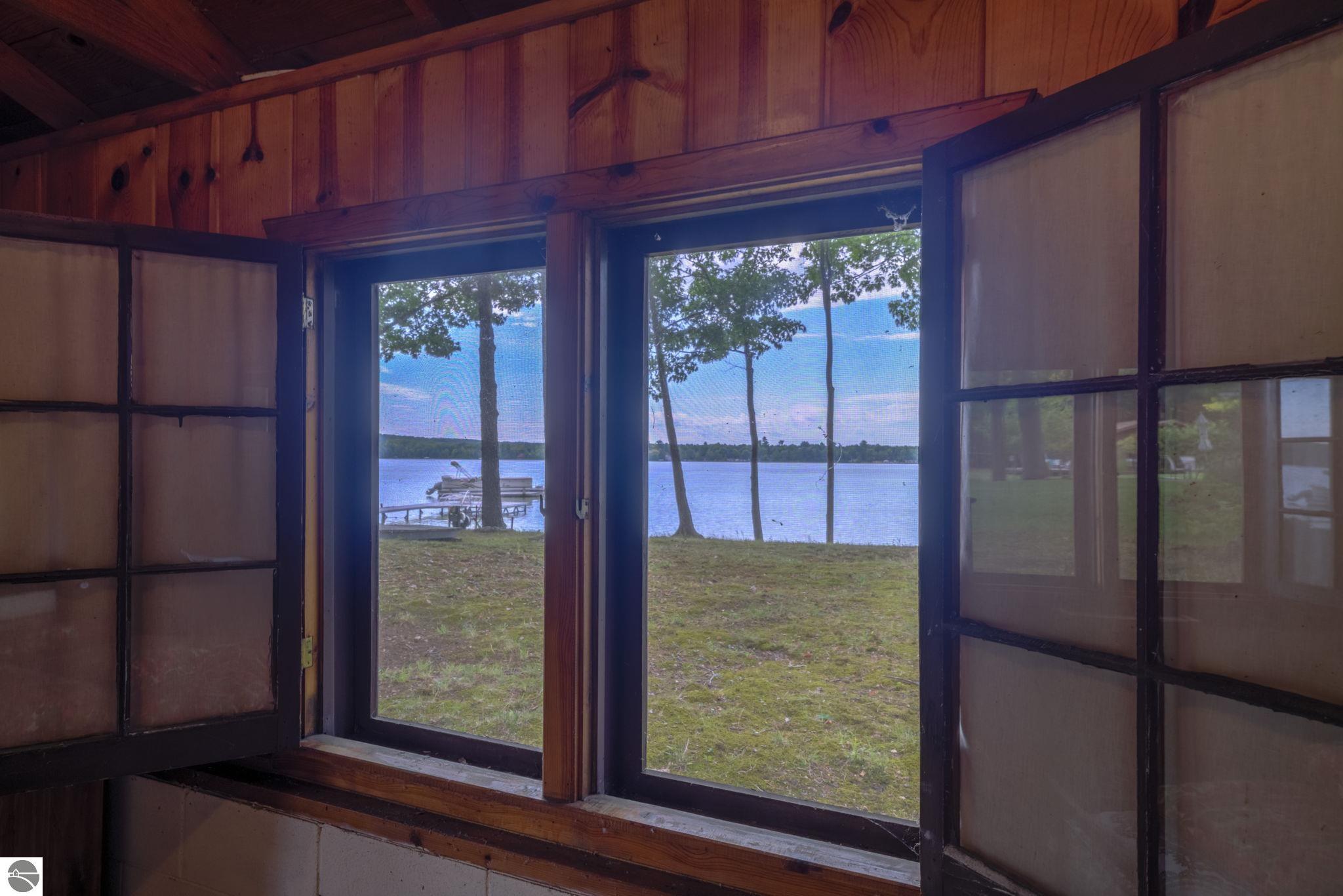 276 E Traverse Lake Road