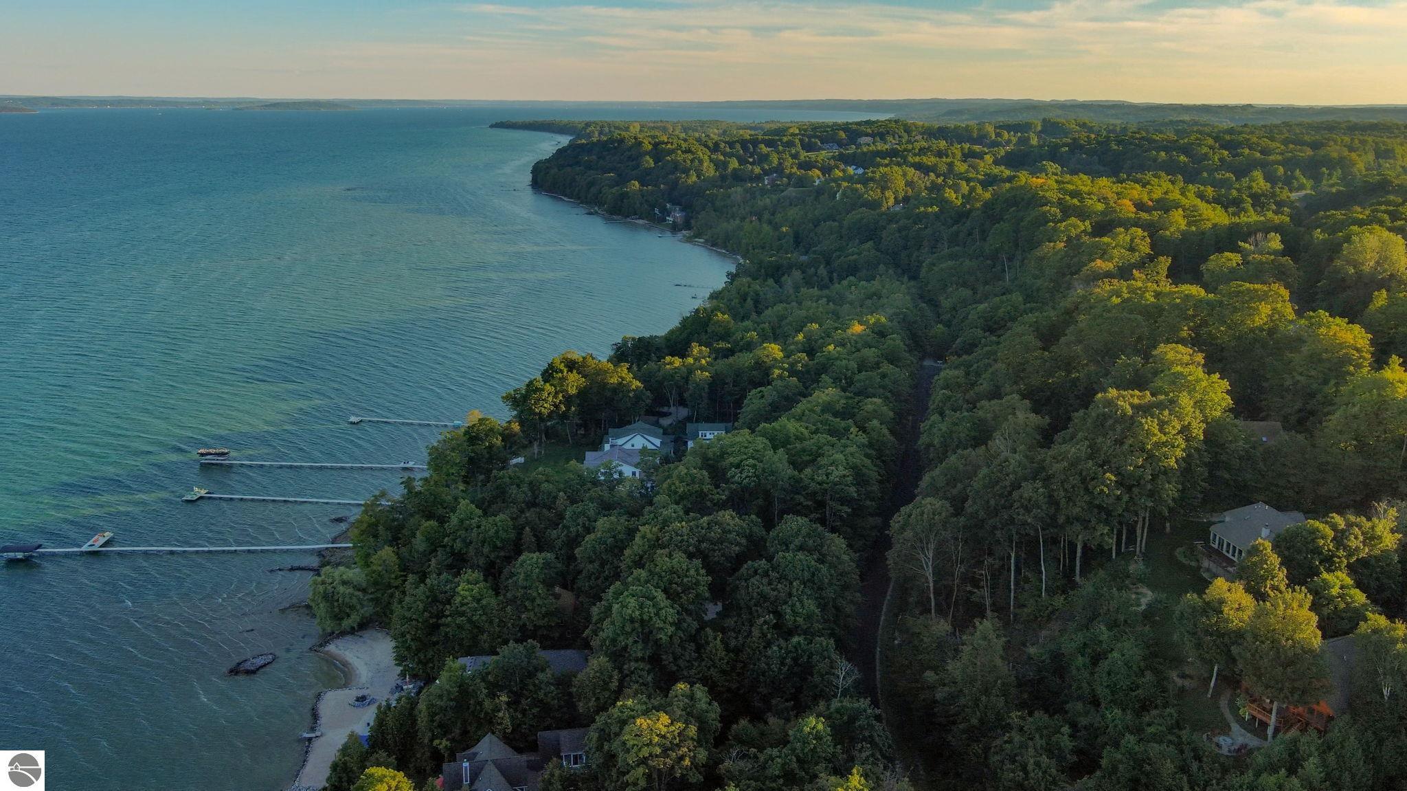 1221 S Bay View Trail