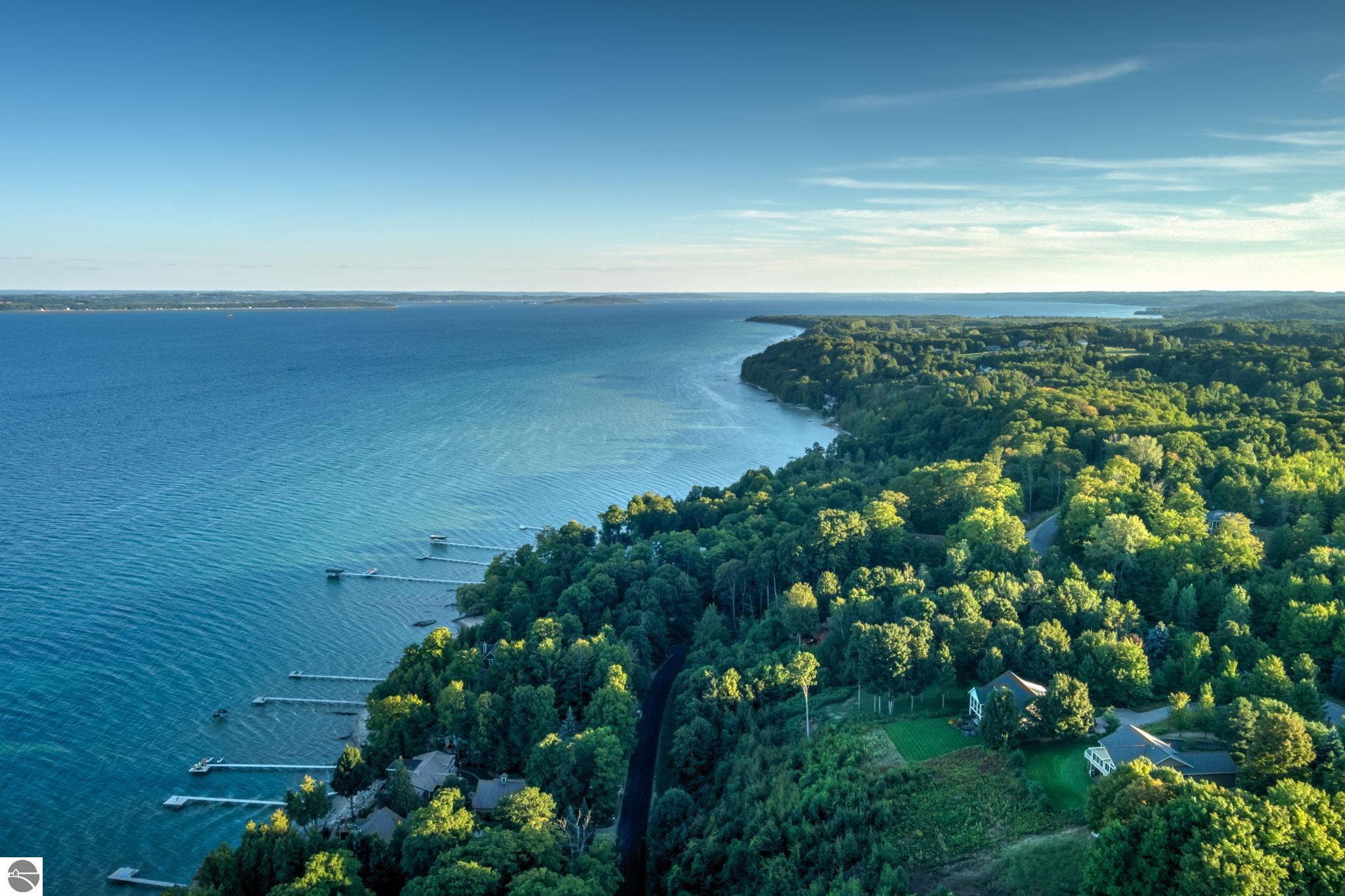 1221 S Bay View Trail