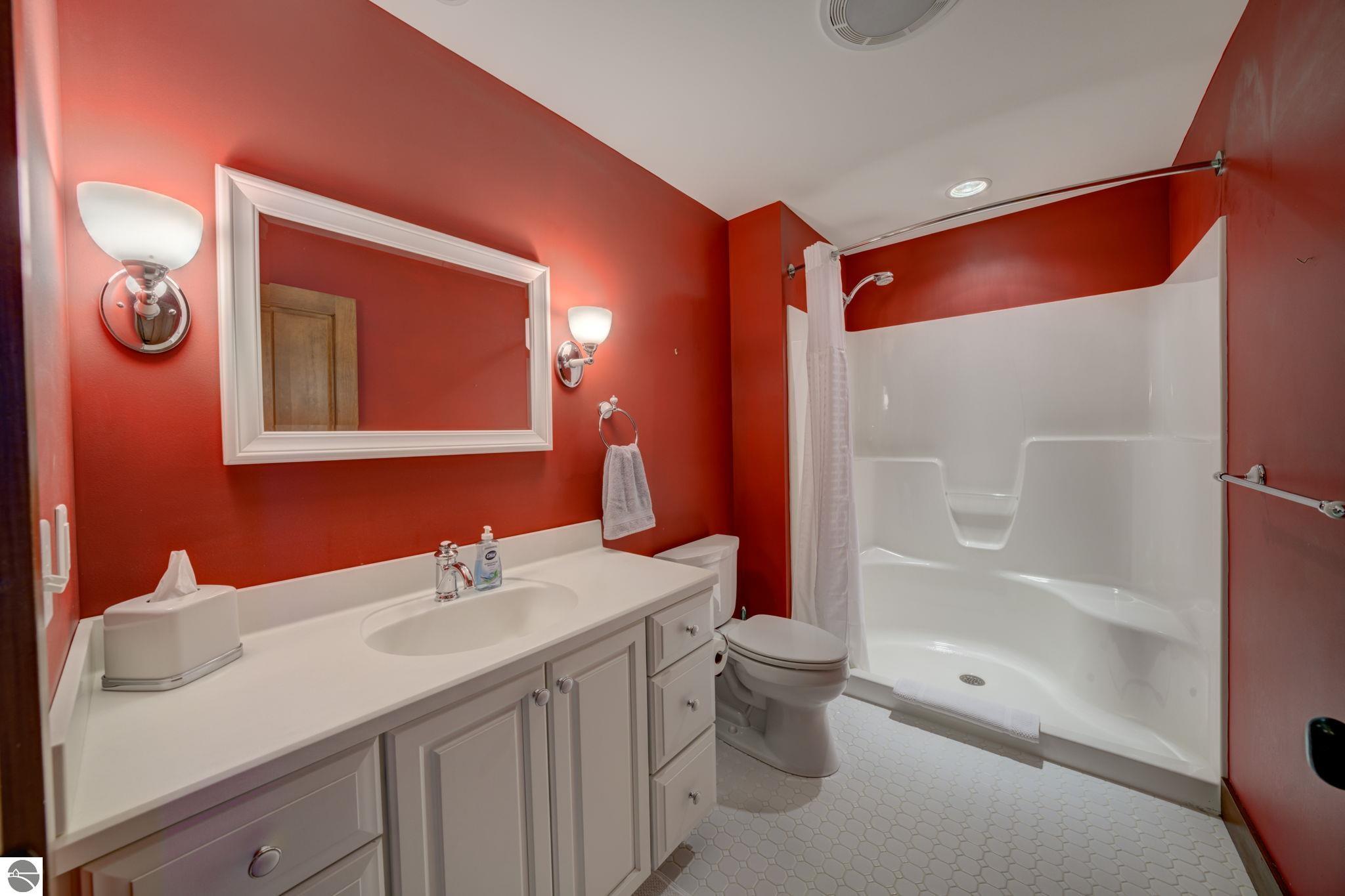 1221 S Bay View Trail