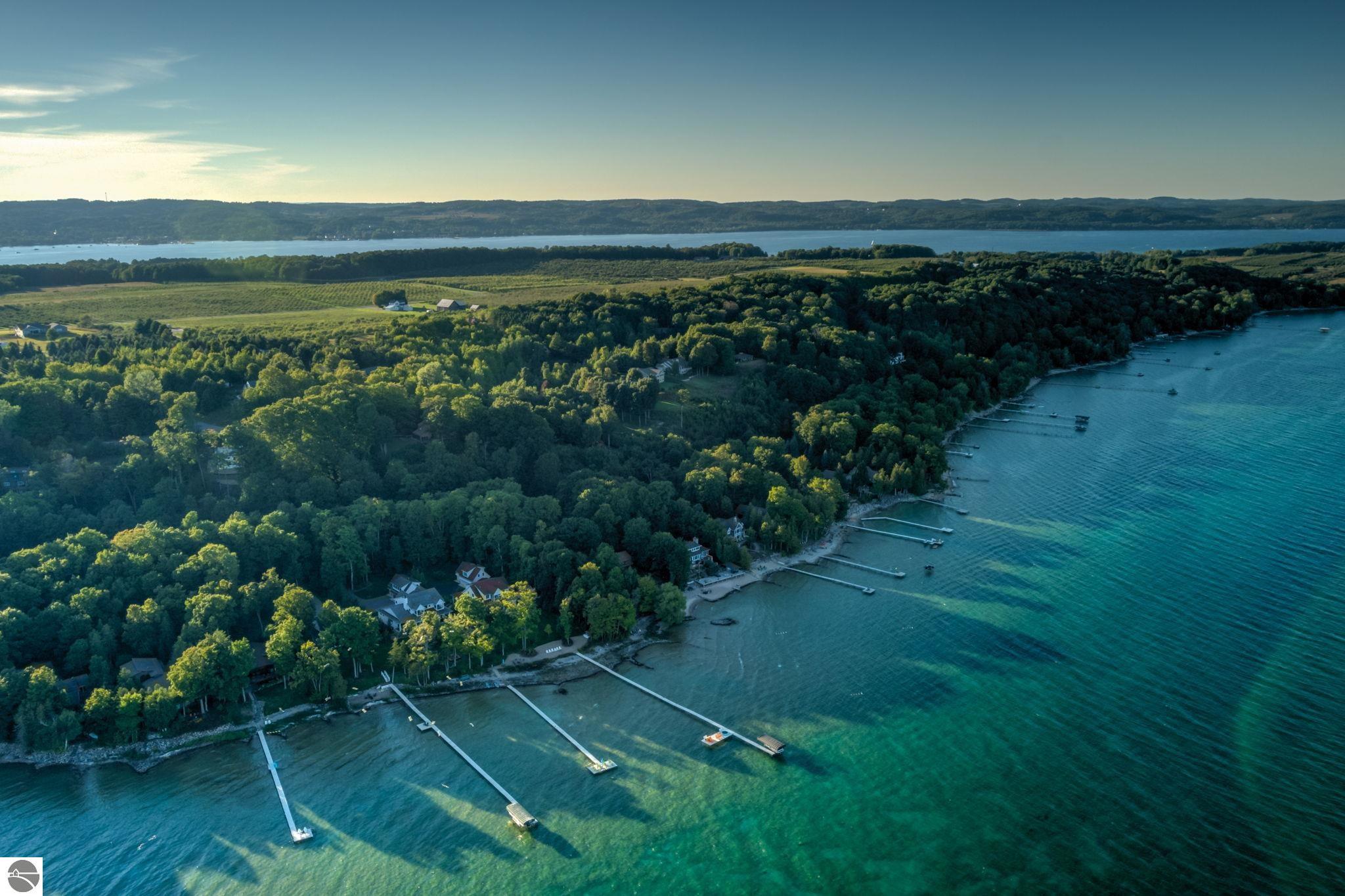 1221 S Bay View Trail