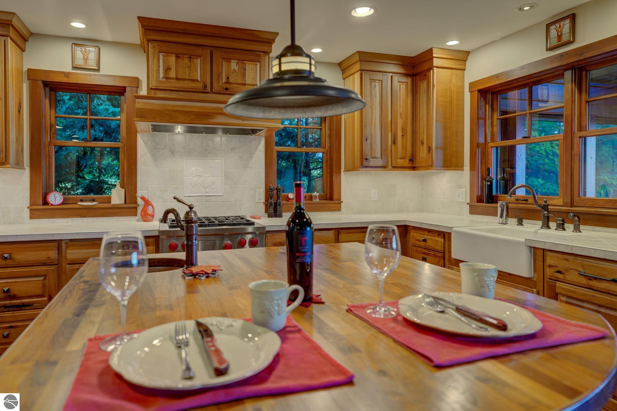 1221 S Bay View Trail