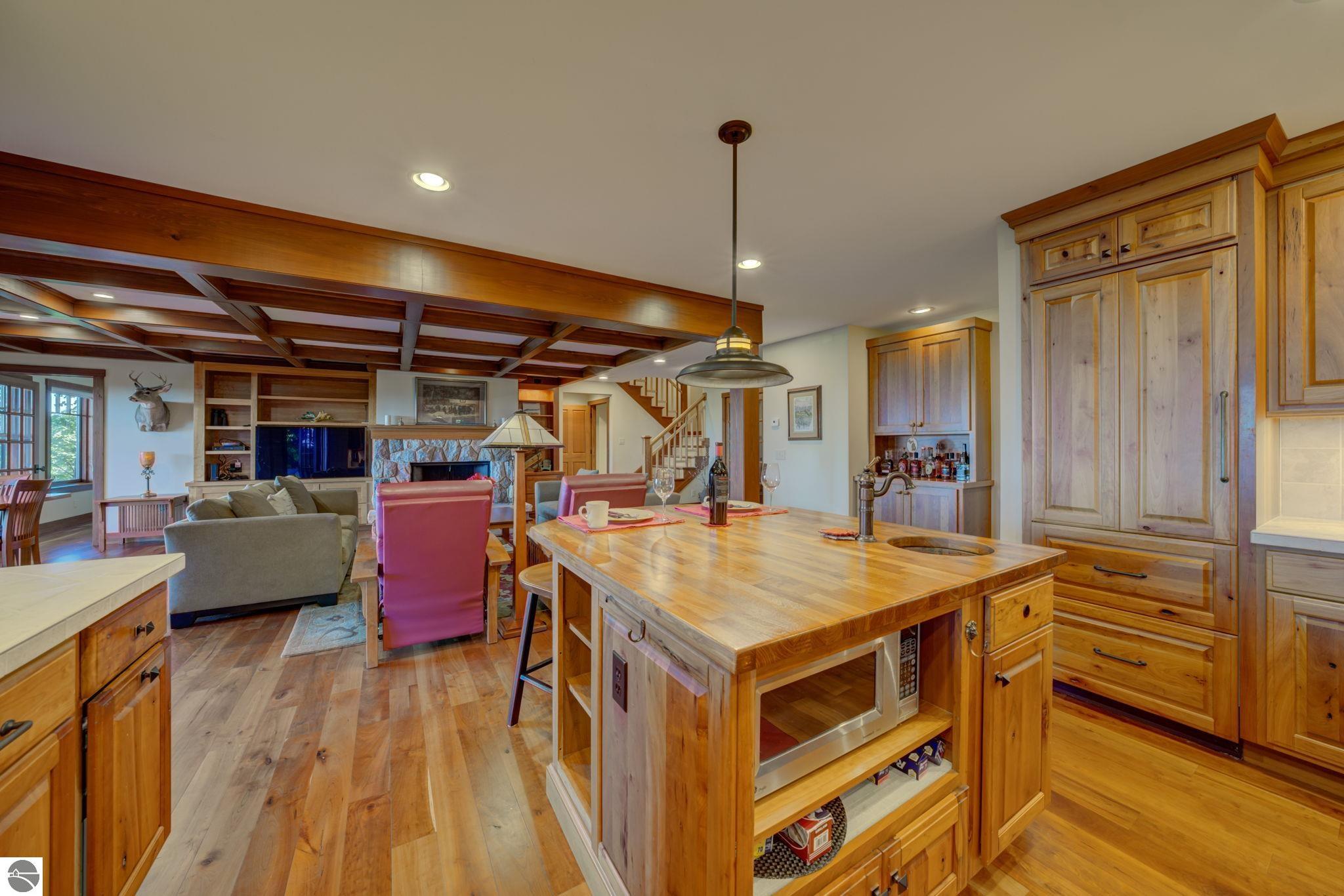 1221 S Bay View Trail
