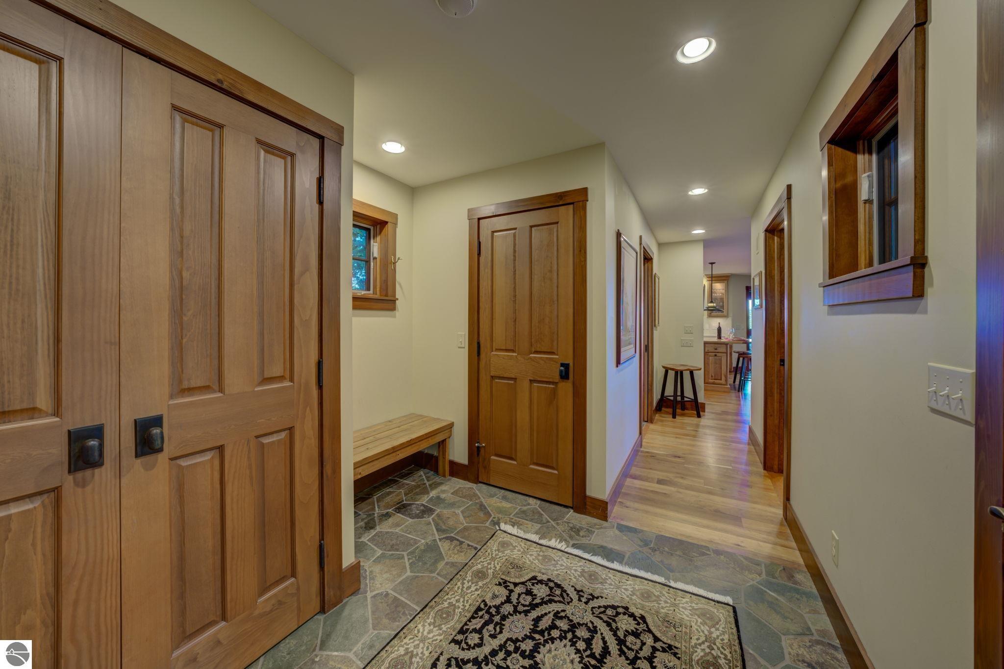1221 S Bay View Trail