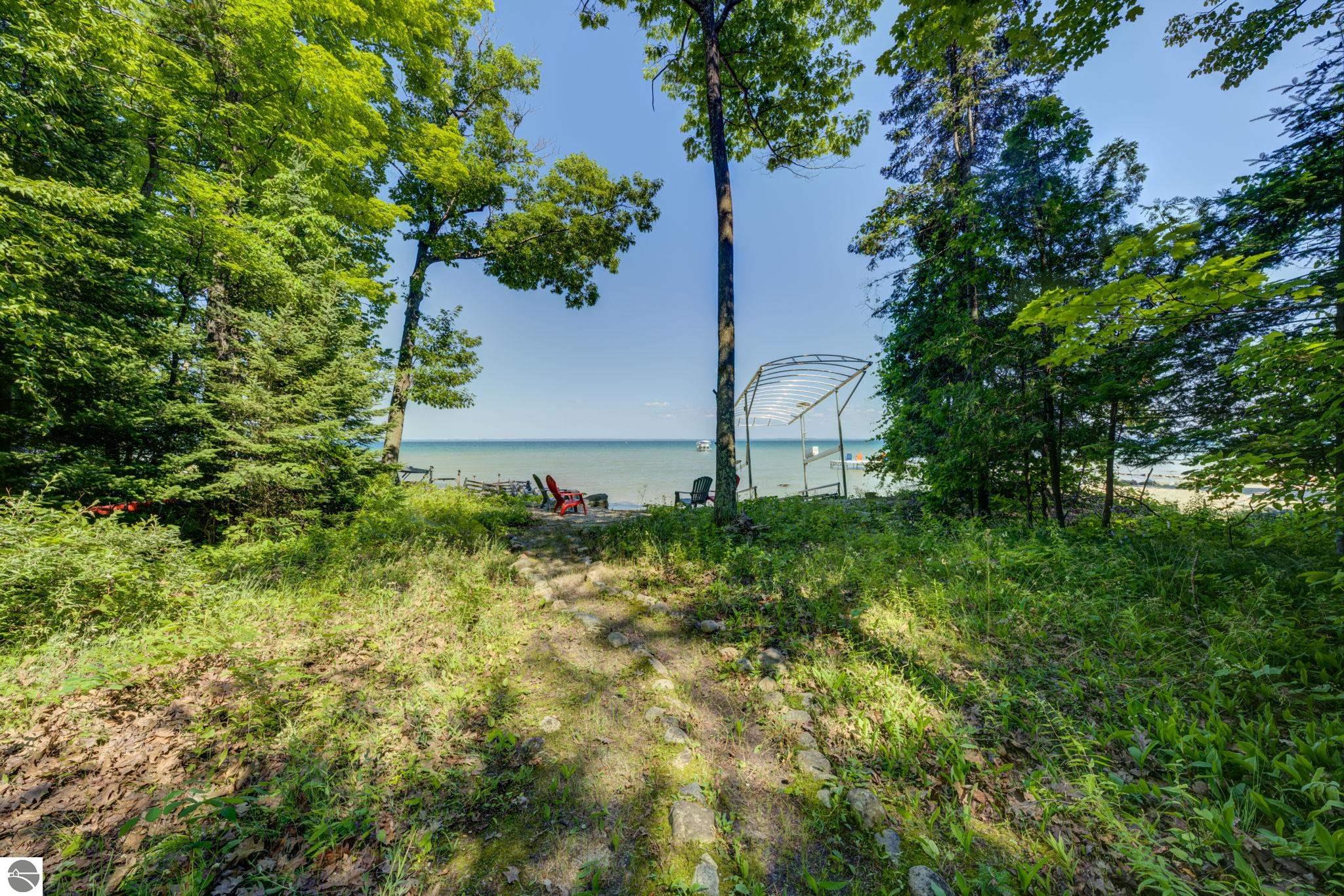 4626 N Omena Point Road