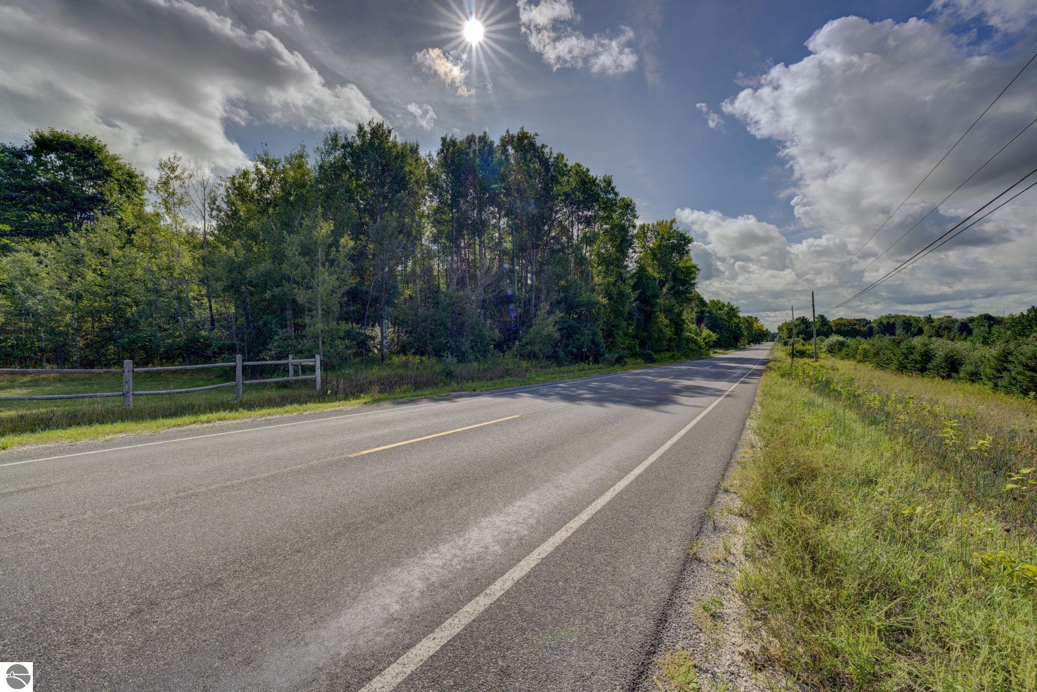 N Eagle Highway
