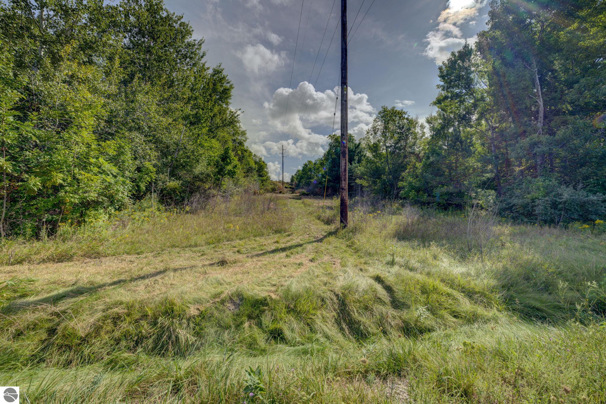 N Eagle Highway