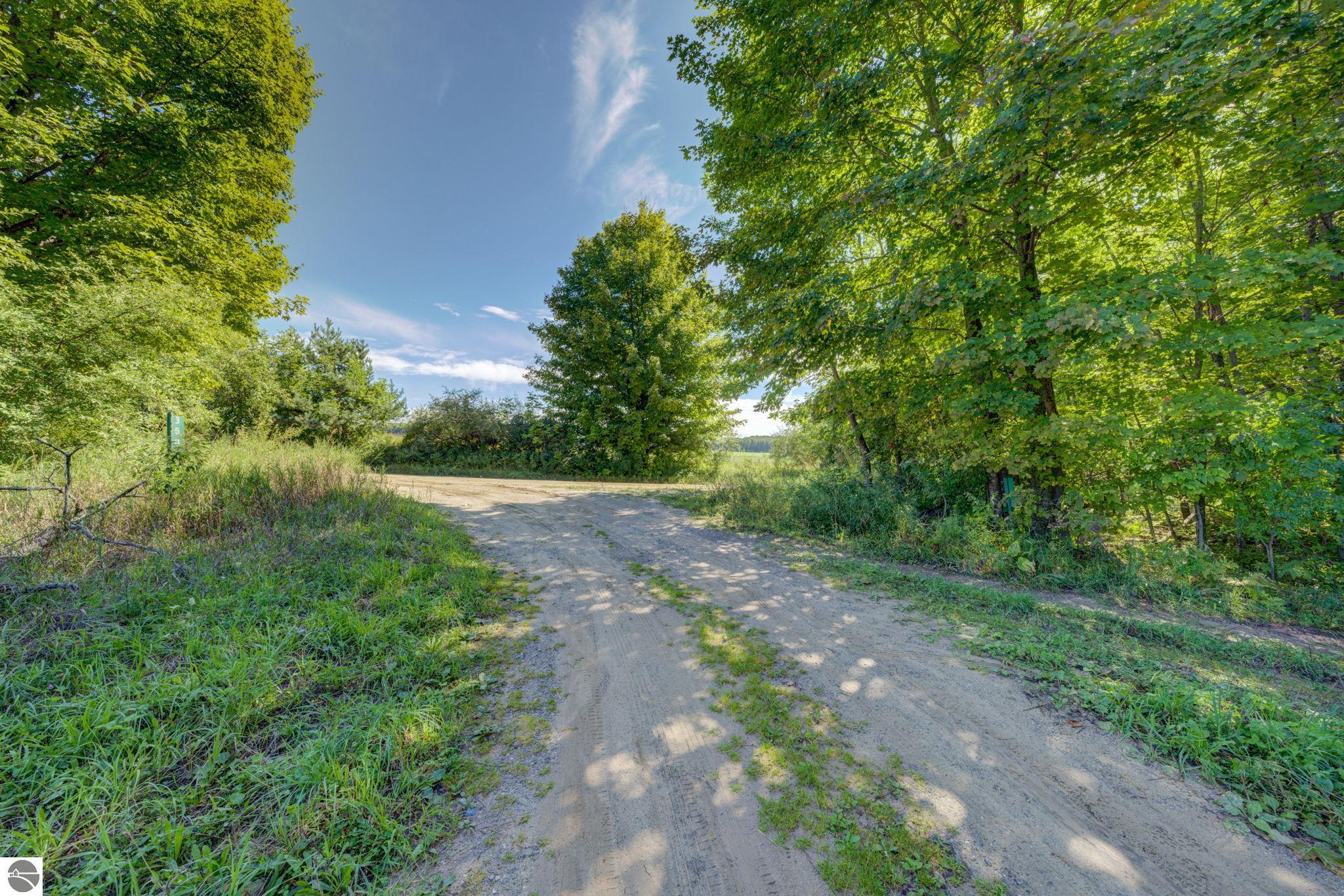 3483 Kiessel Road