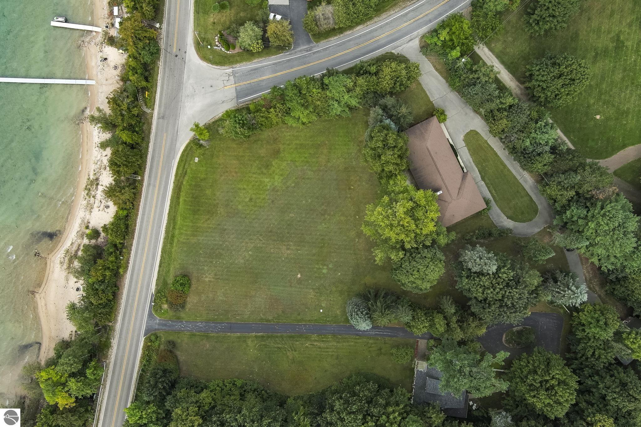 1996 Island View Road