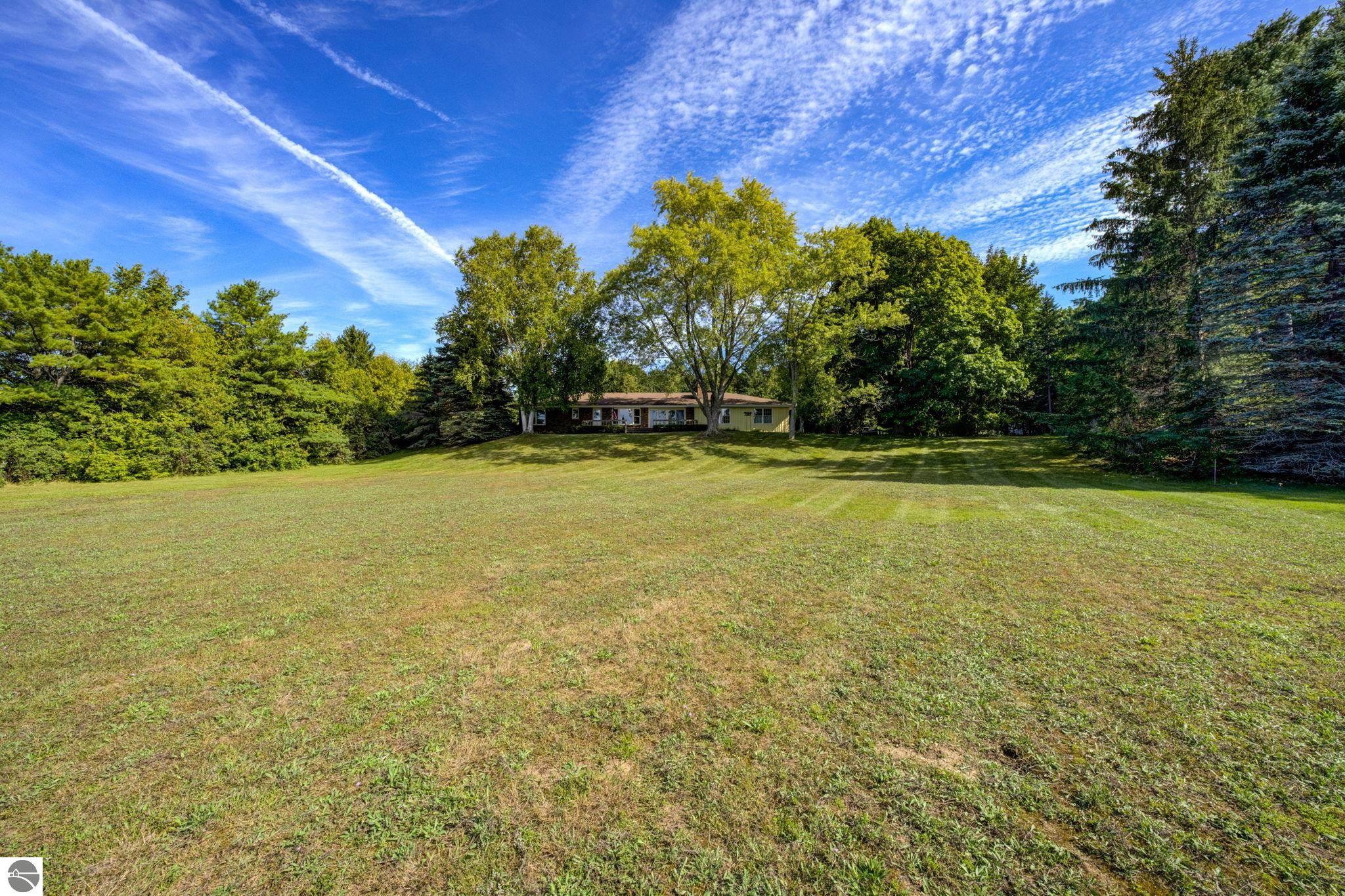 1996 Island View Road