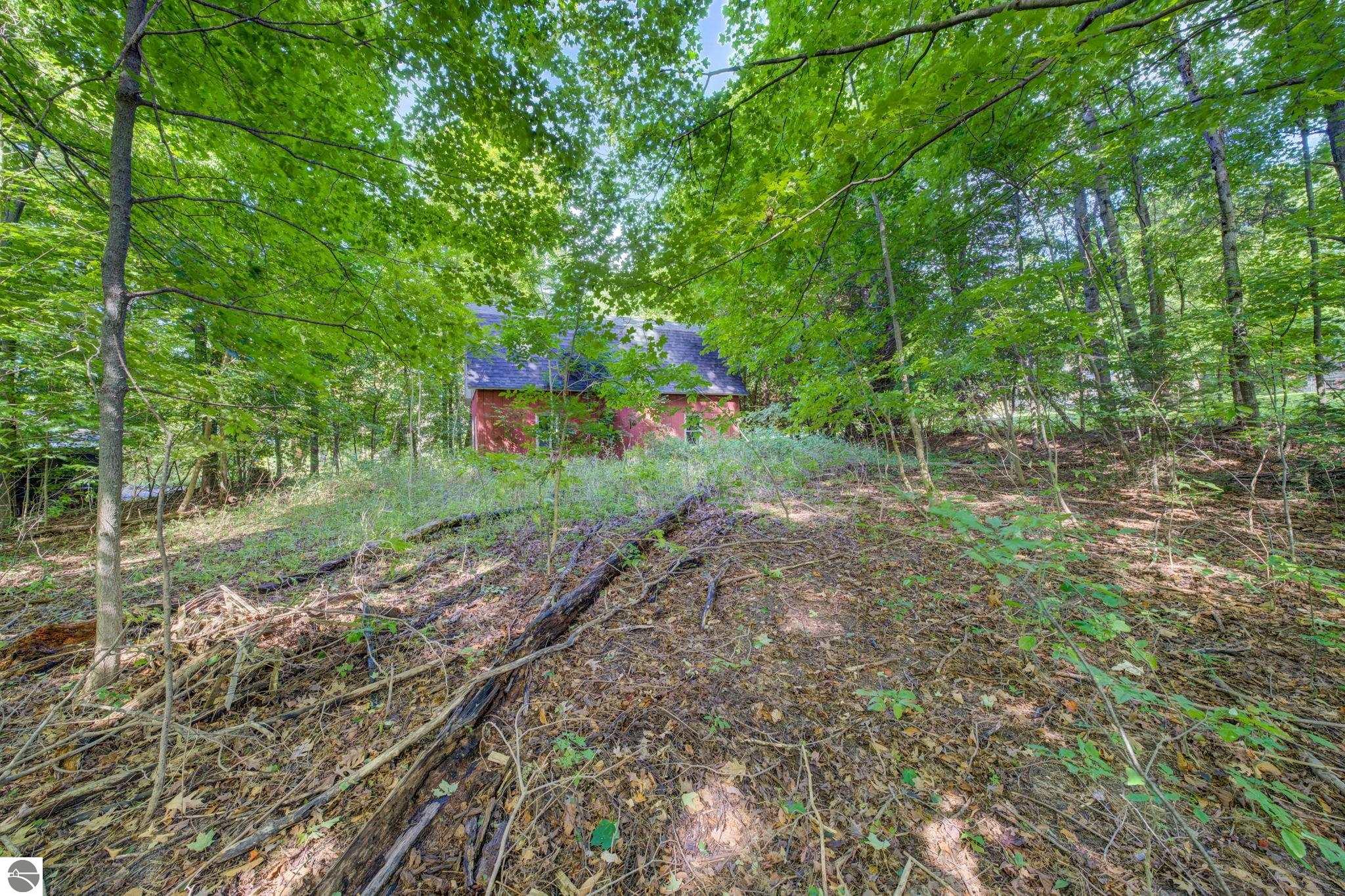 1996 Island View Road