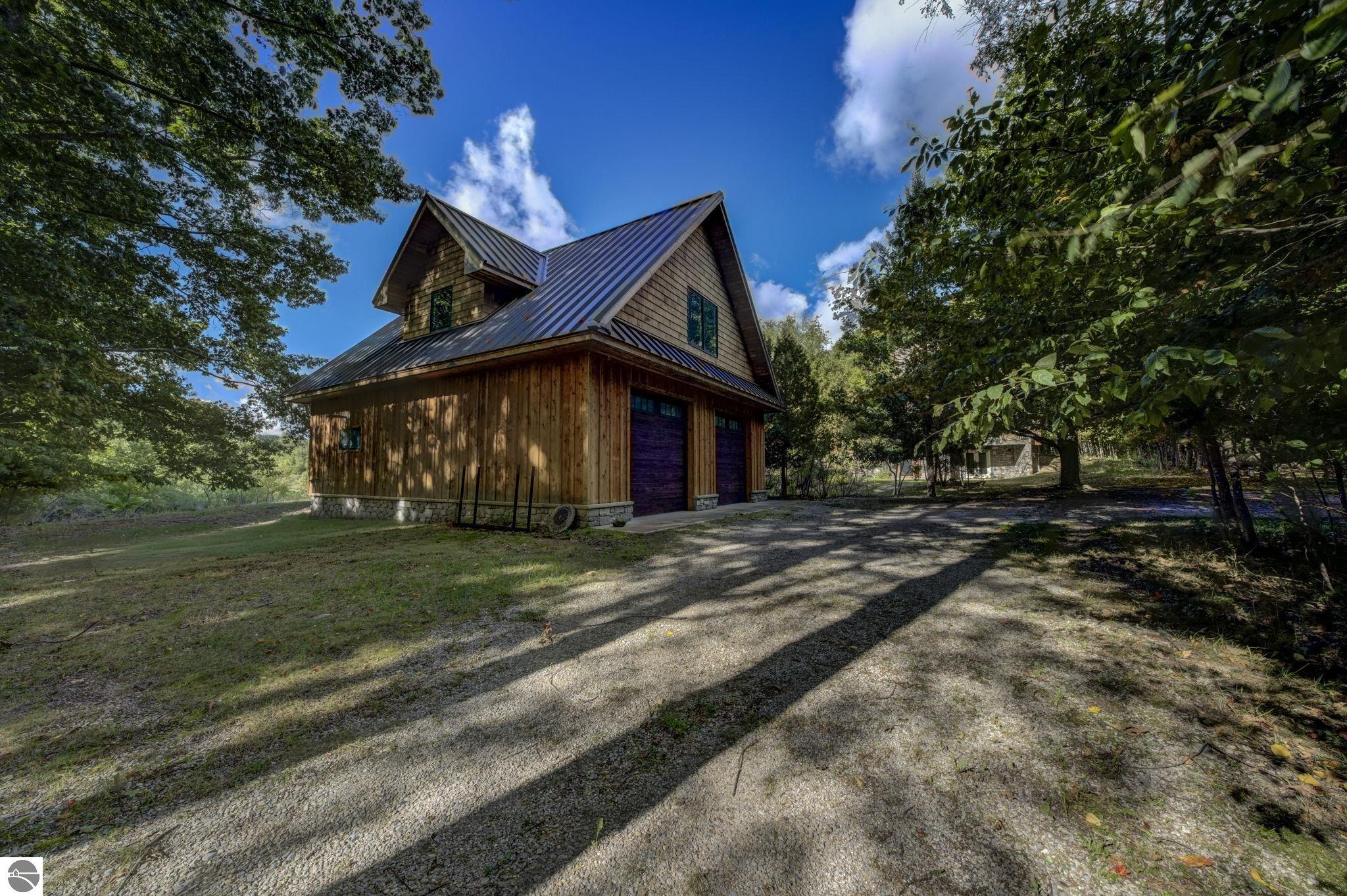 5150 Eagles Nest Lane