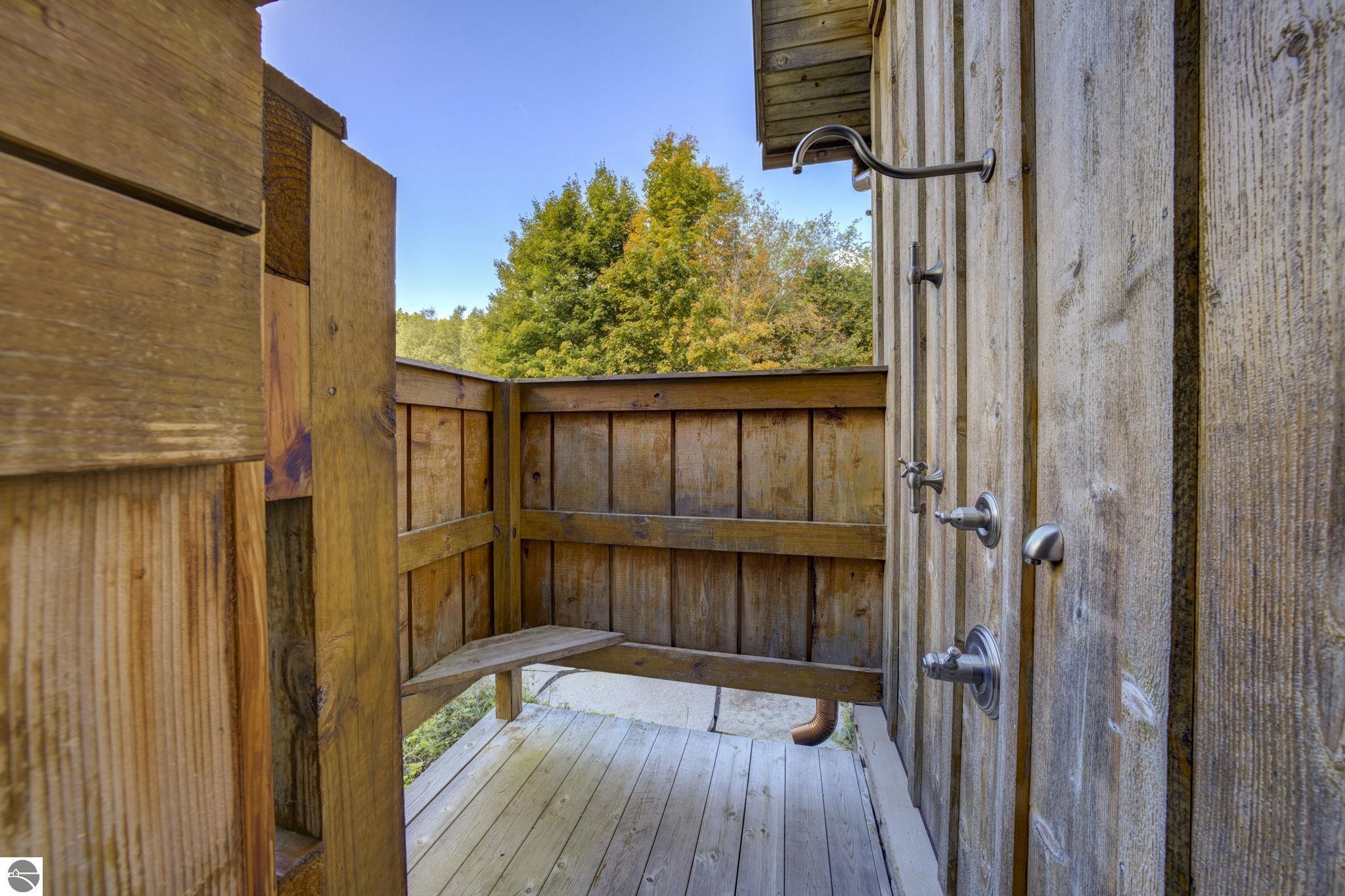 5150 Eagles Nest Lane
