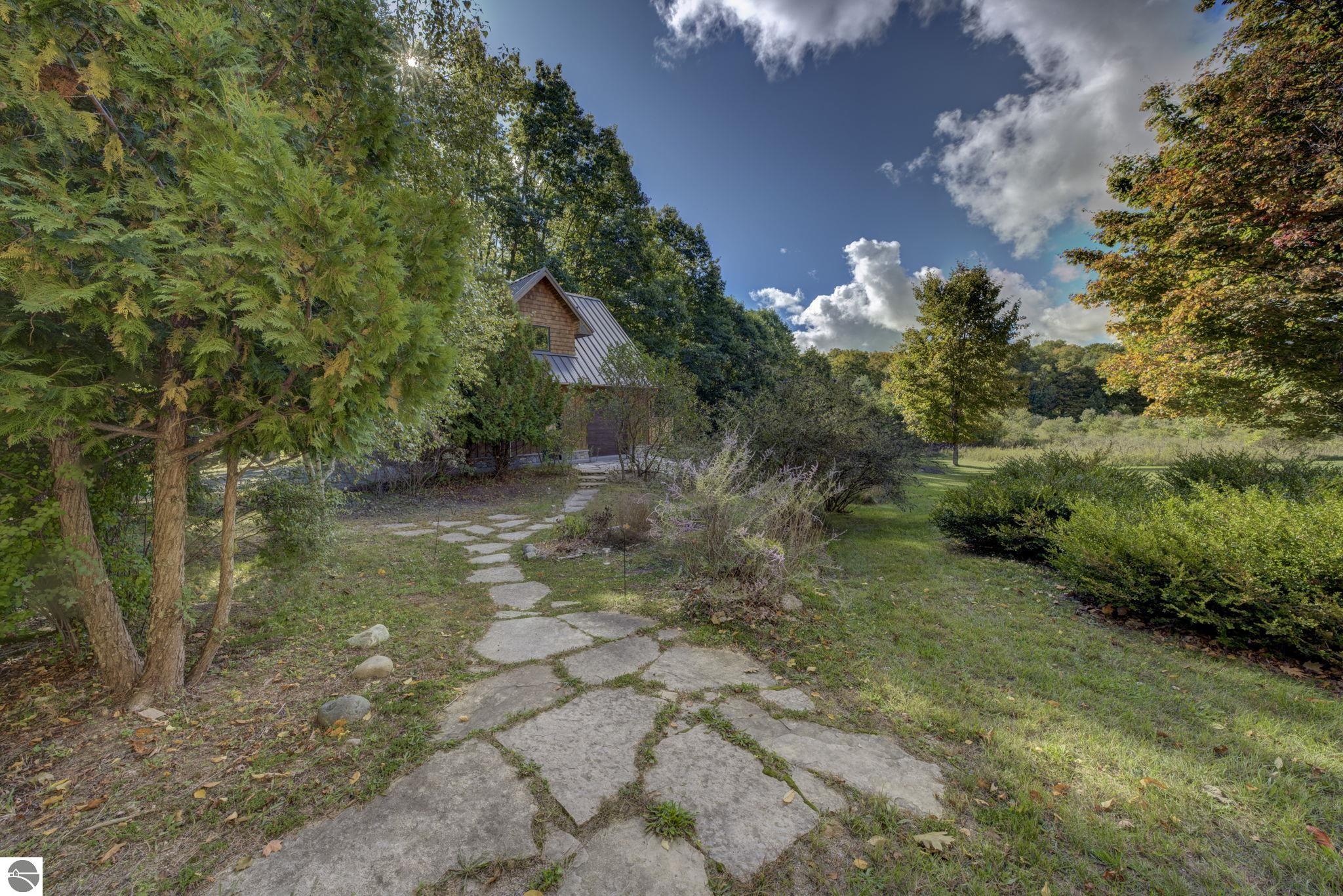 5150 Eagles Nest Lane