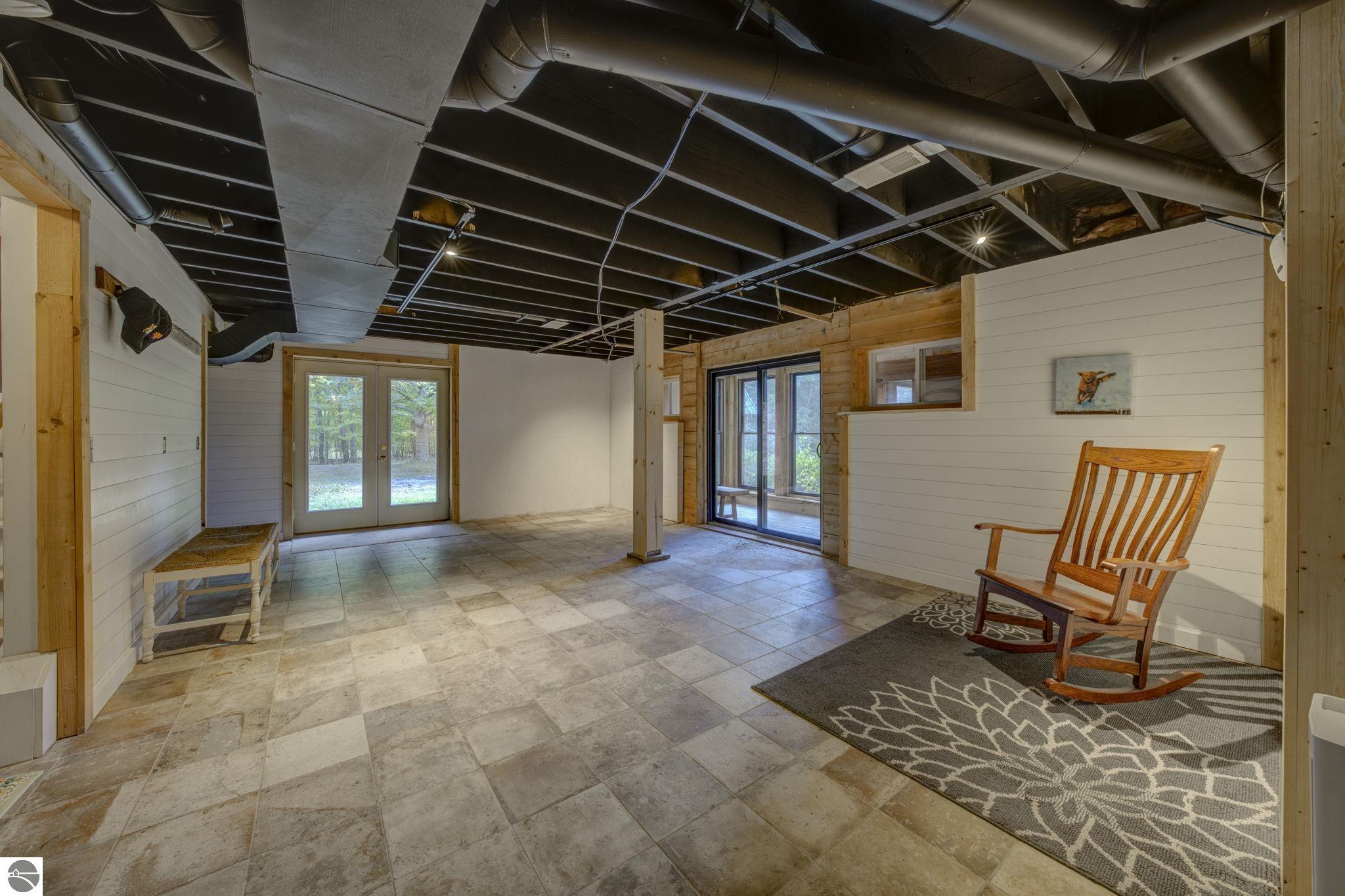 5150 Eagles Nest Lane
