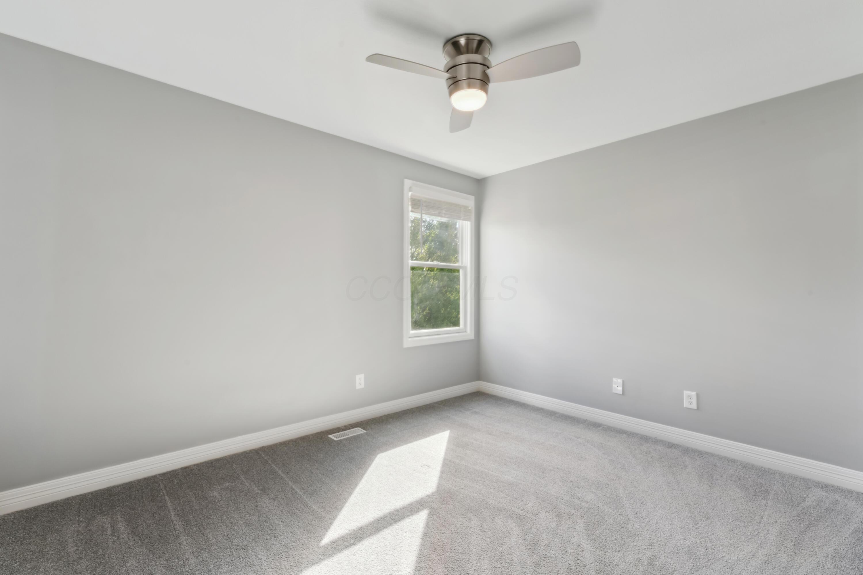 11 Orchard Glen Drive