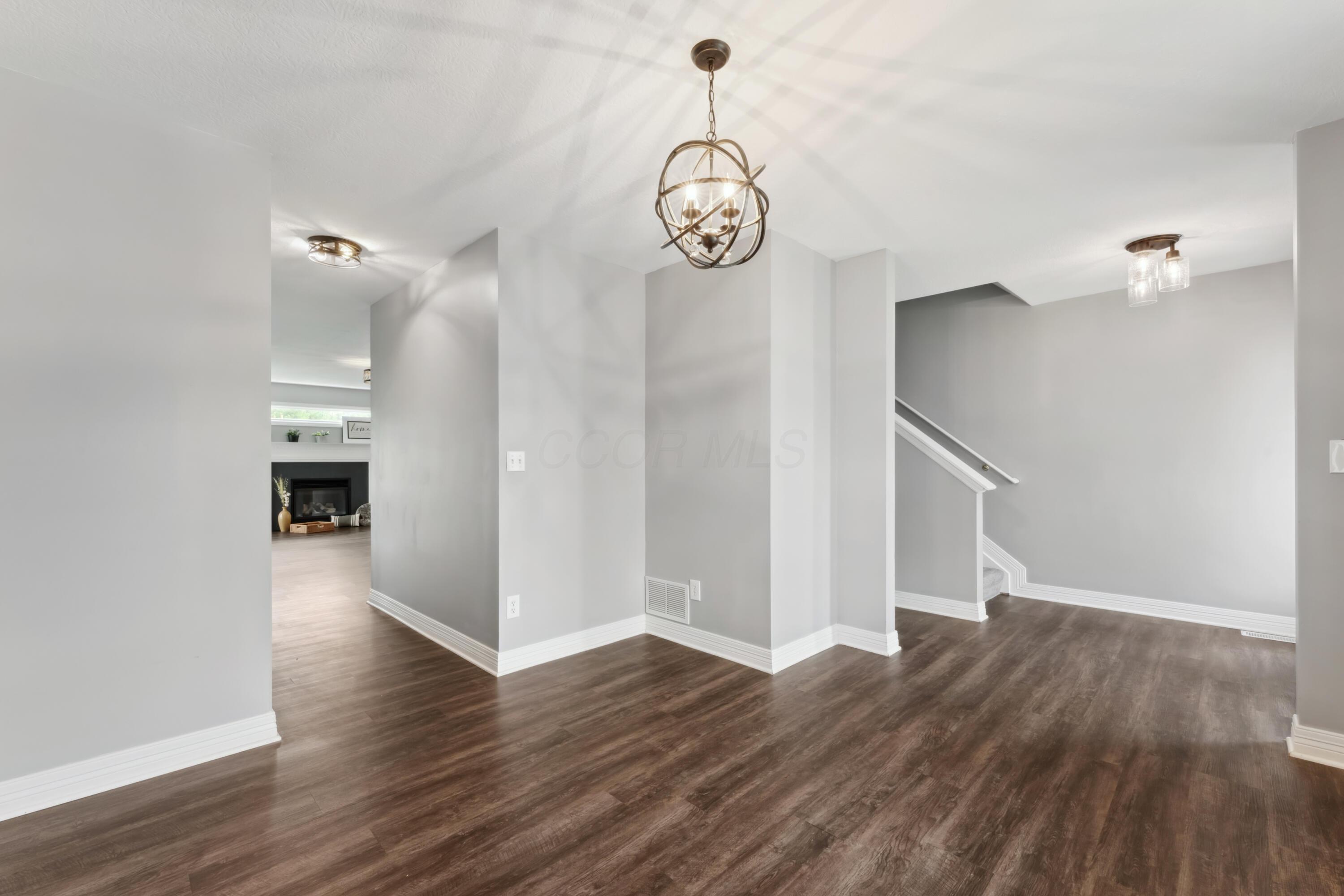 11 Orchard Glen Drive