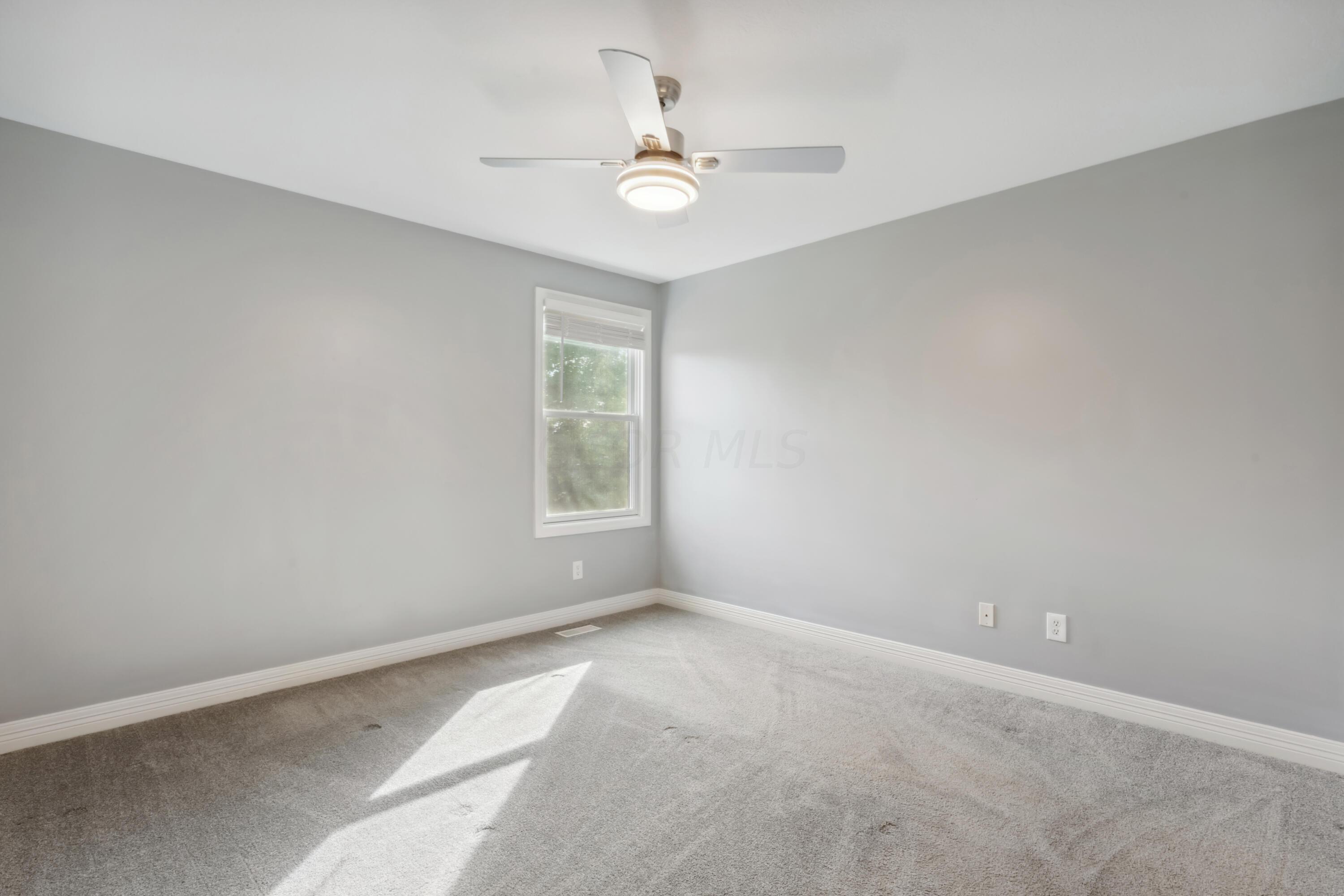 11 Orchard Glen Drive