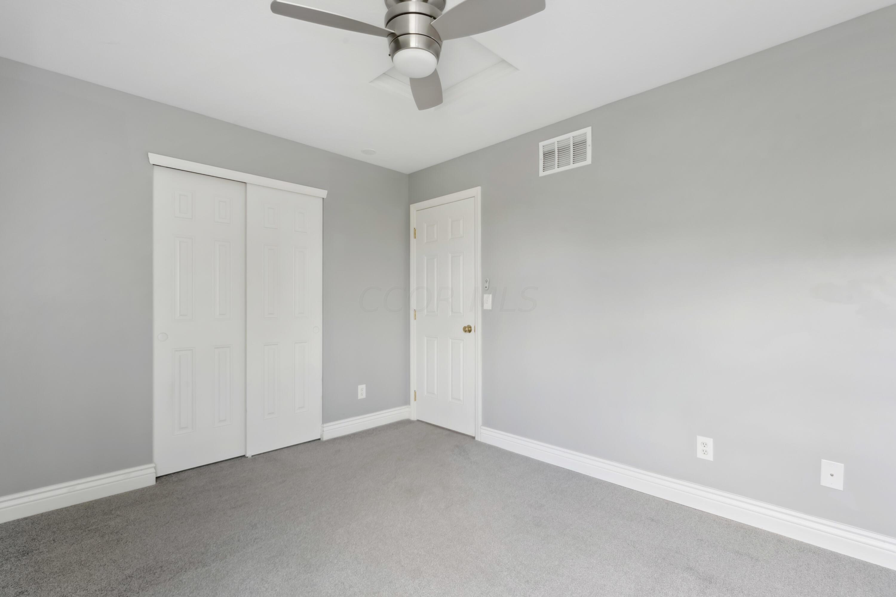 11 Orchard Glen Drive