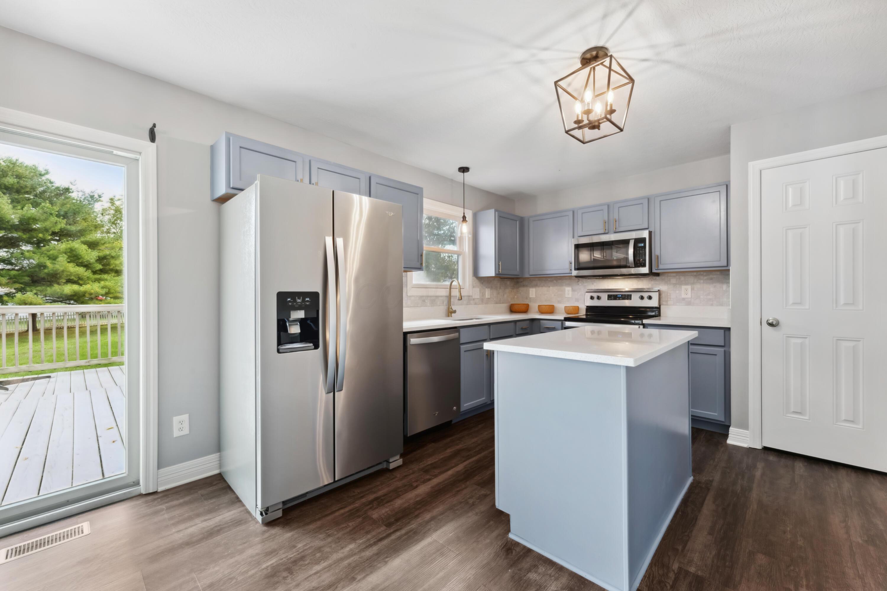 11 Orchard Glen Drive