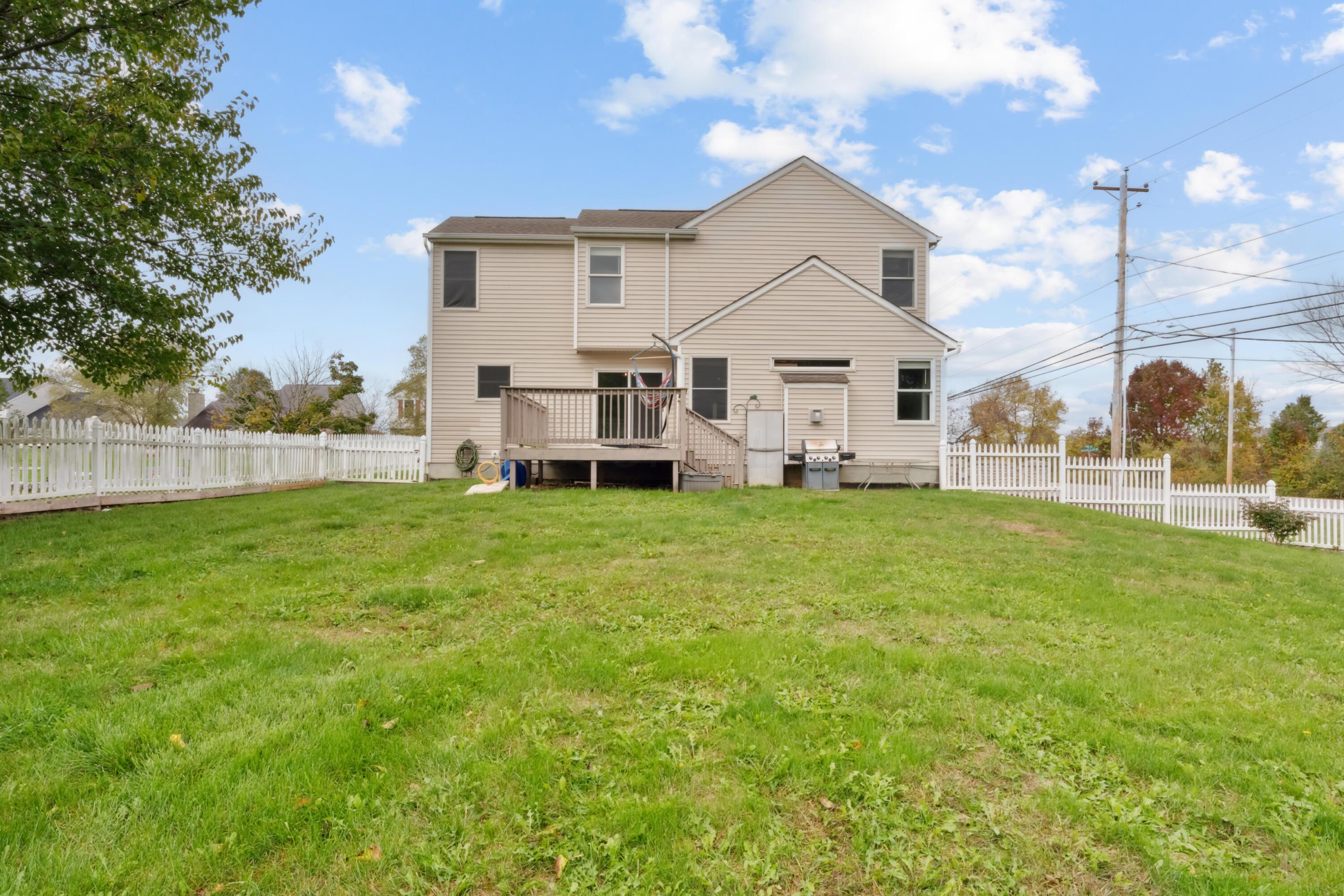 11 Orchard Glen Drive