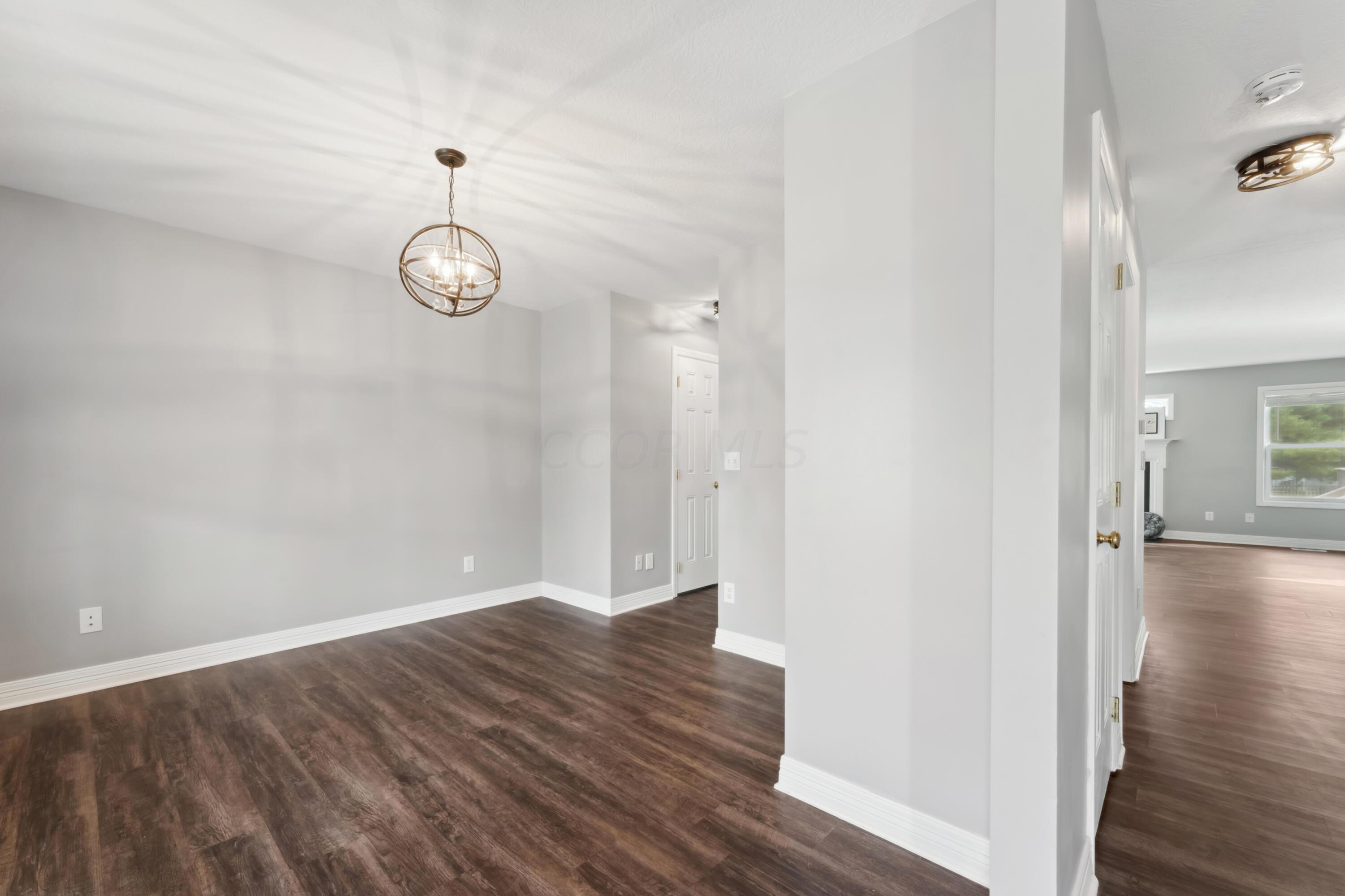 11 Orchard Glen Drive