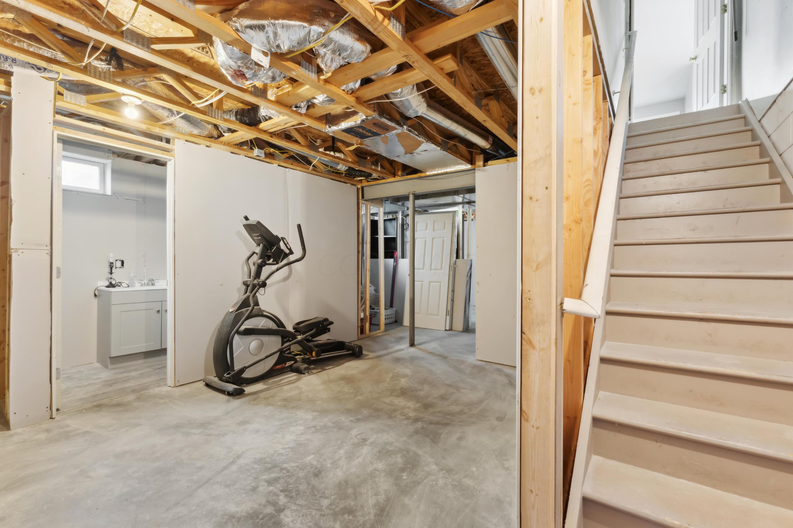 11 Orchard Glen Drive