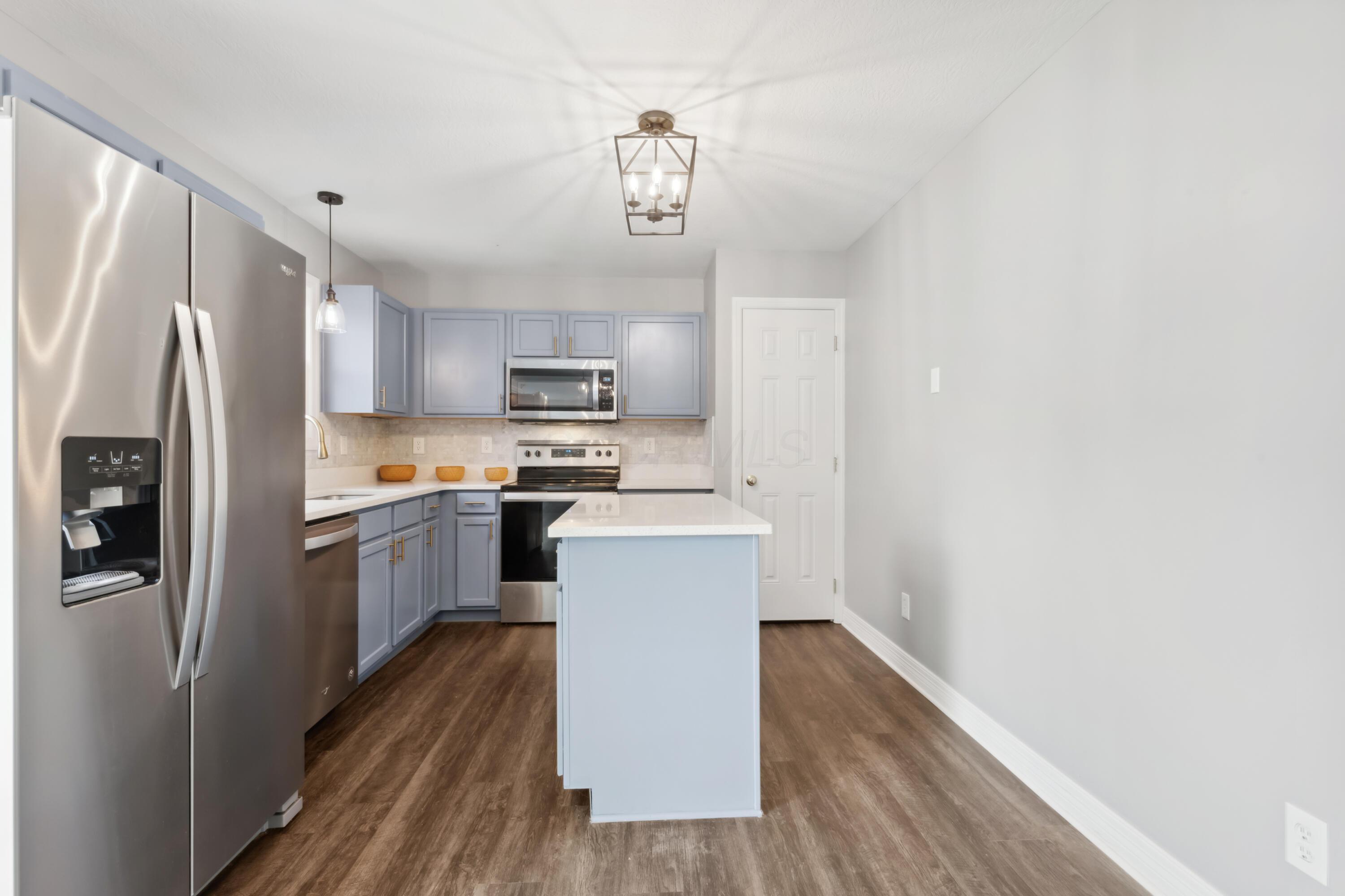 11 Orchard Glen Drive