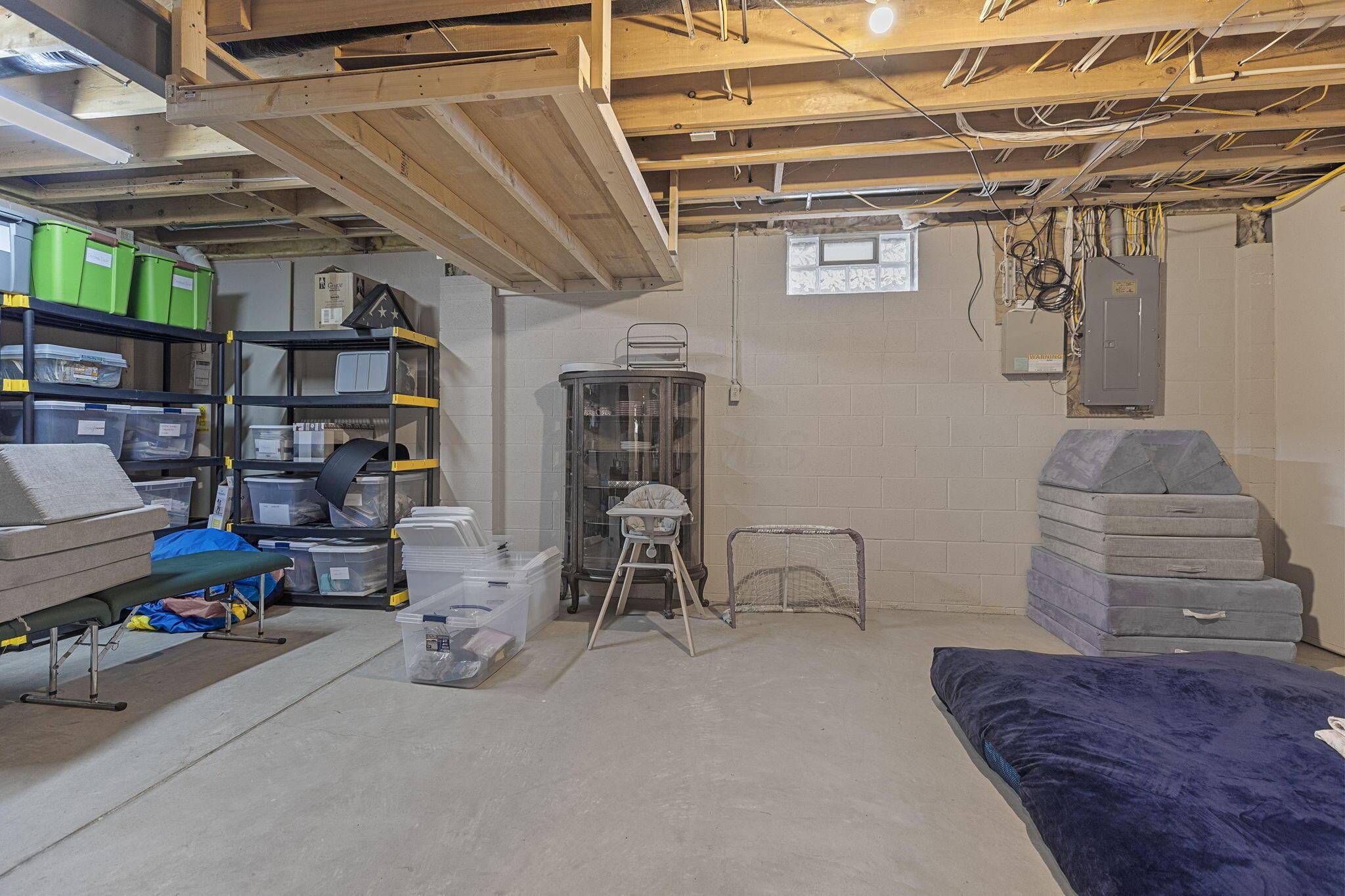 7557 Polo Lane