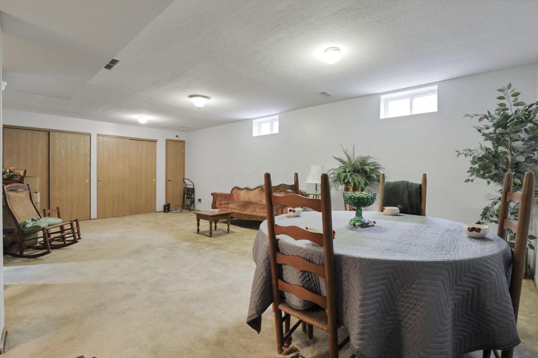 1104 Arbor Oaks Lane