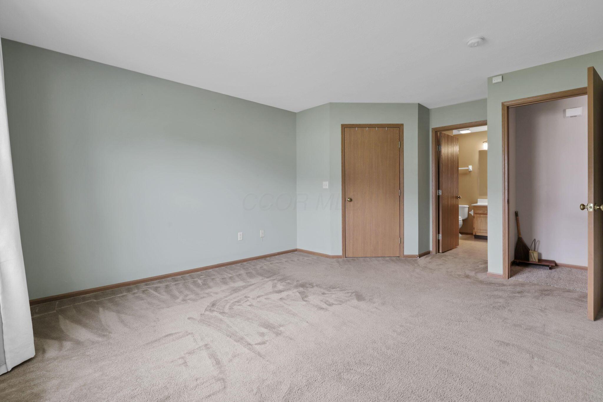 1104 Arbor Oaks Lane