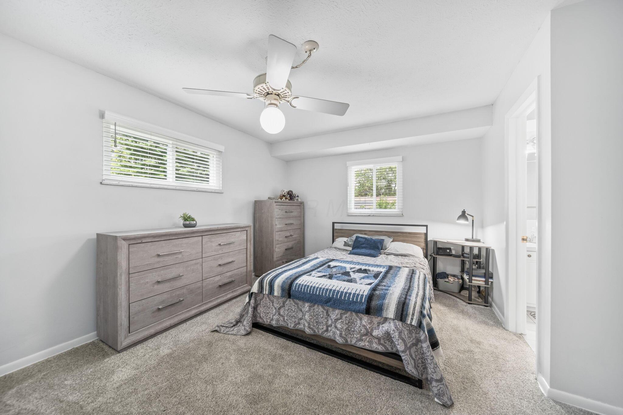390 Dunbarton Road