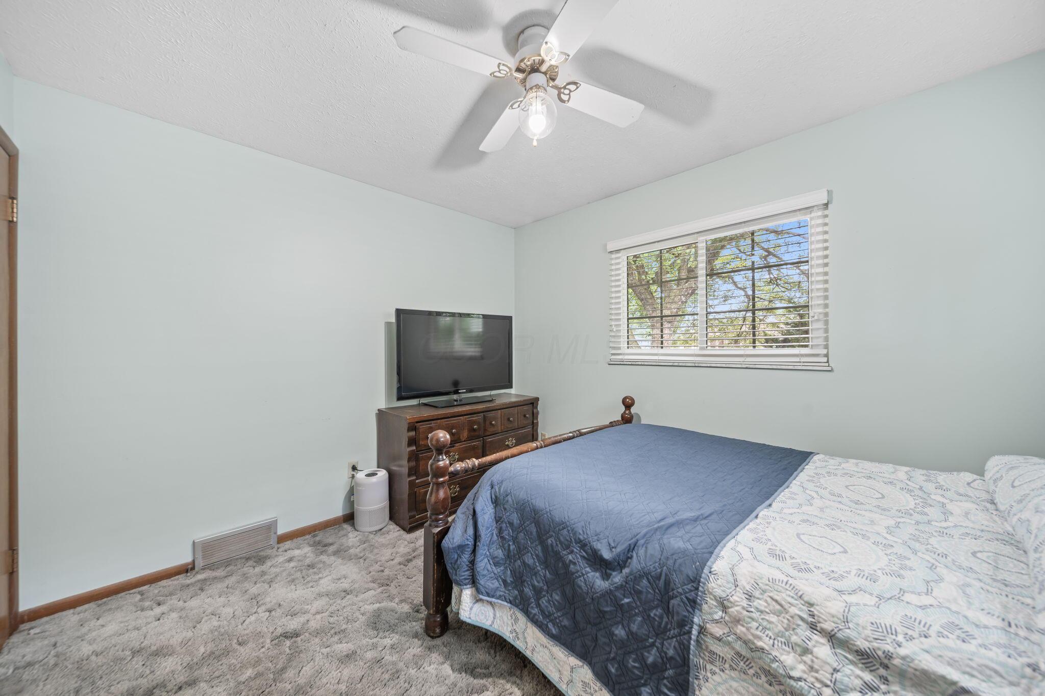 390 Dunbarton Road