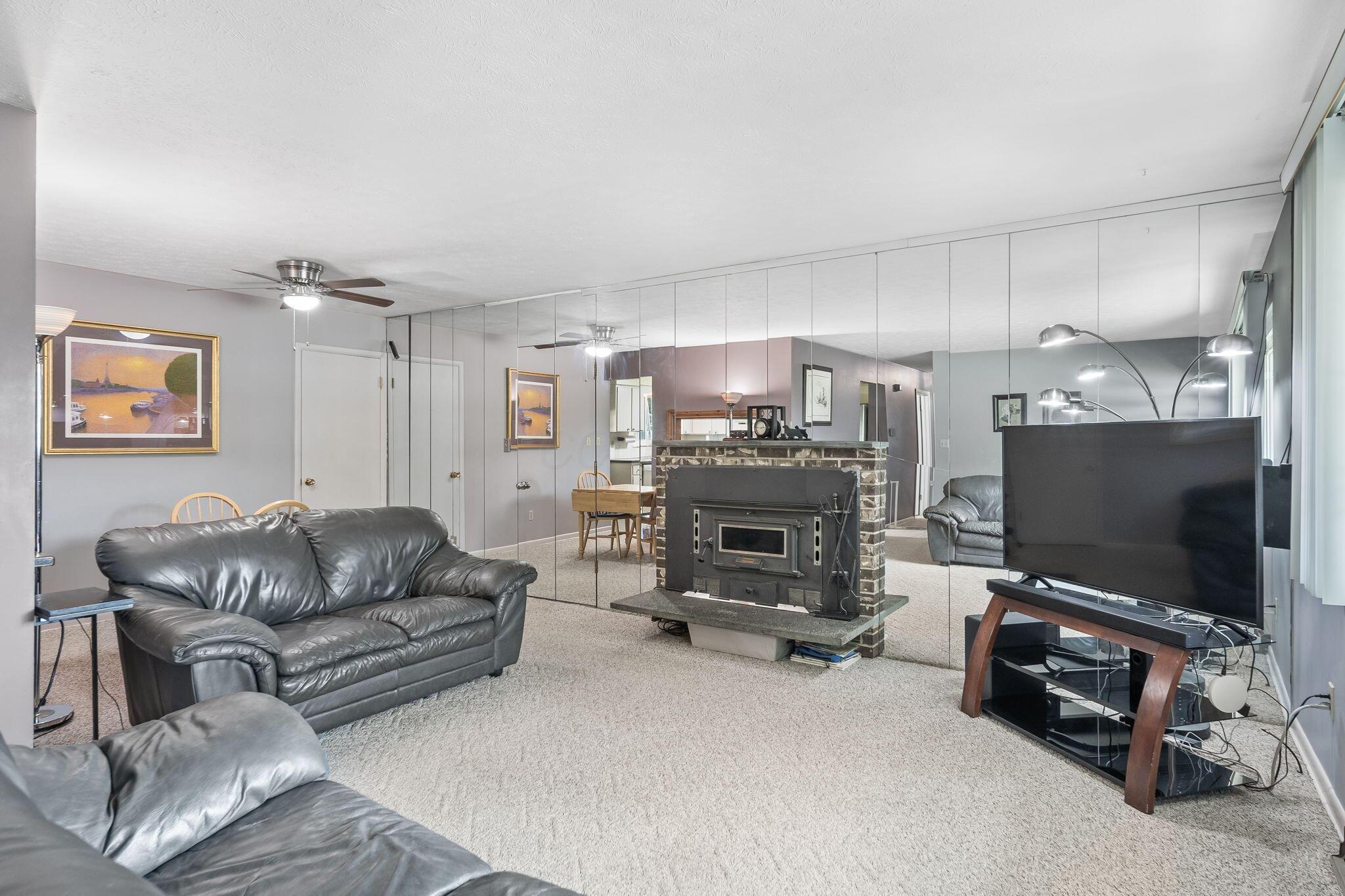 390 Dunbarton Road