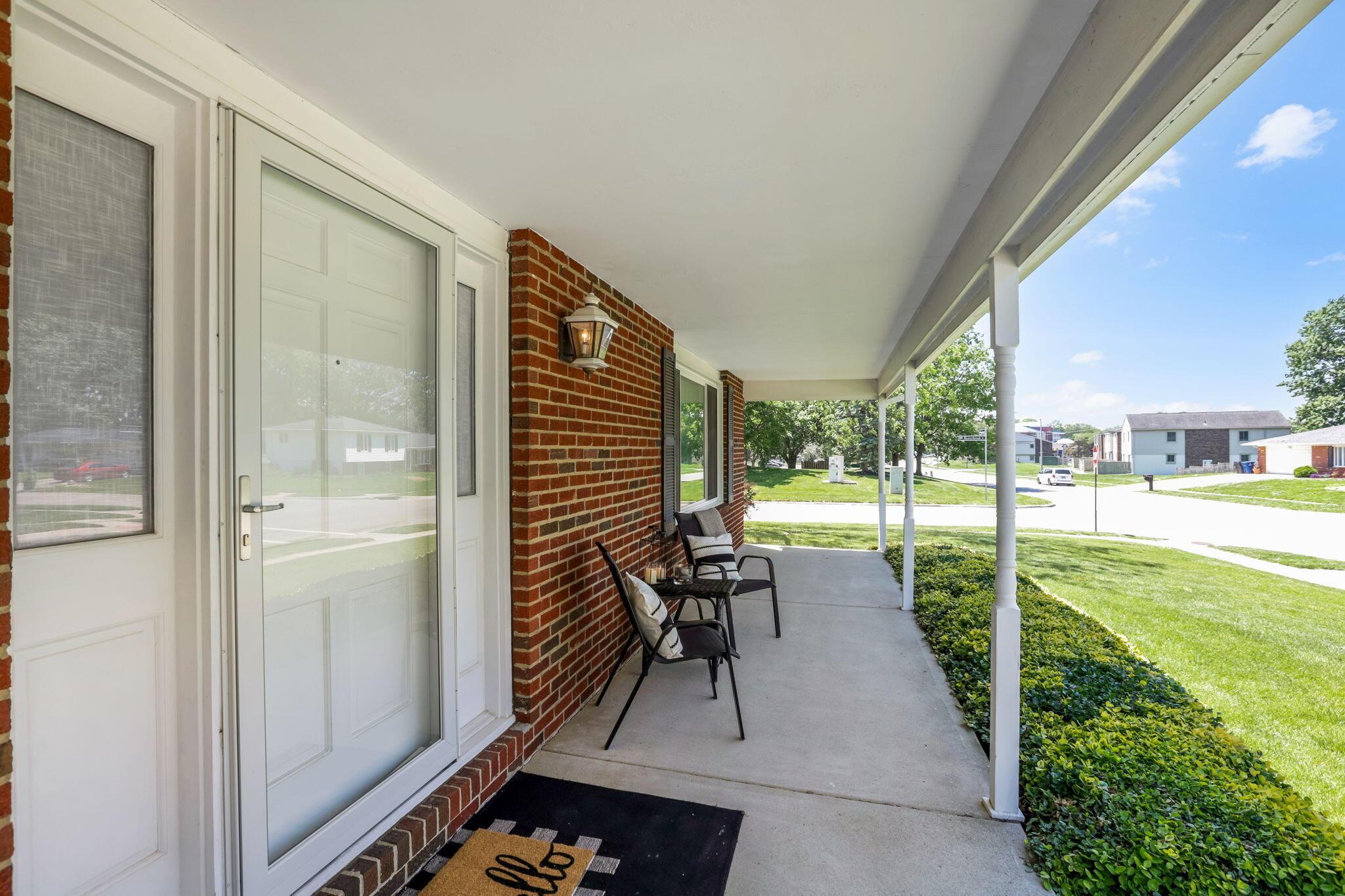 559 Waterbury Boulevard