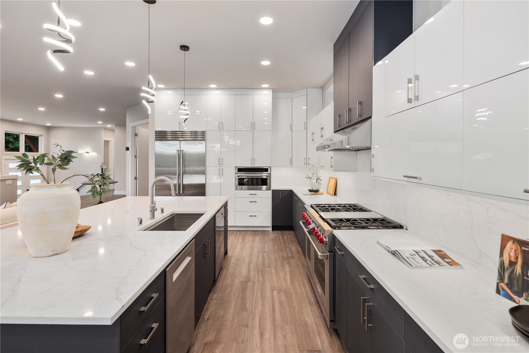 8814 NE Juanita Drive