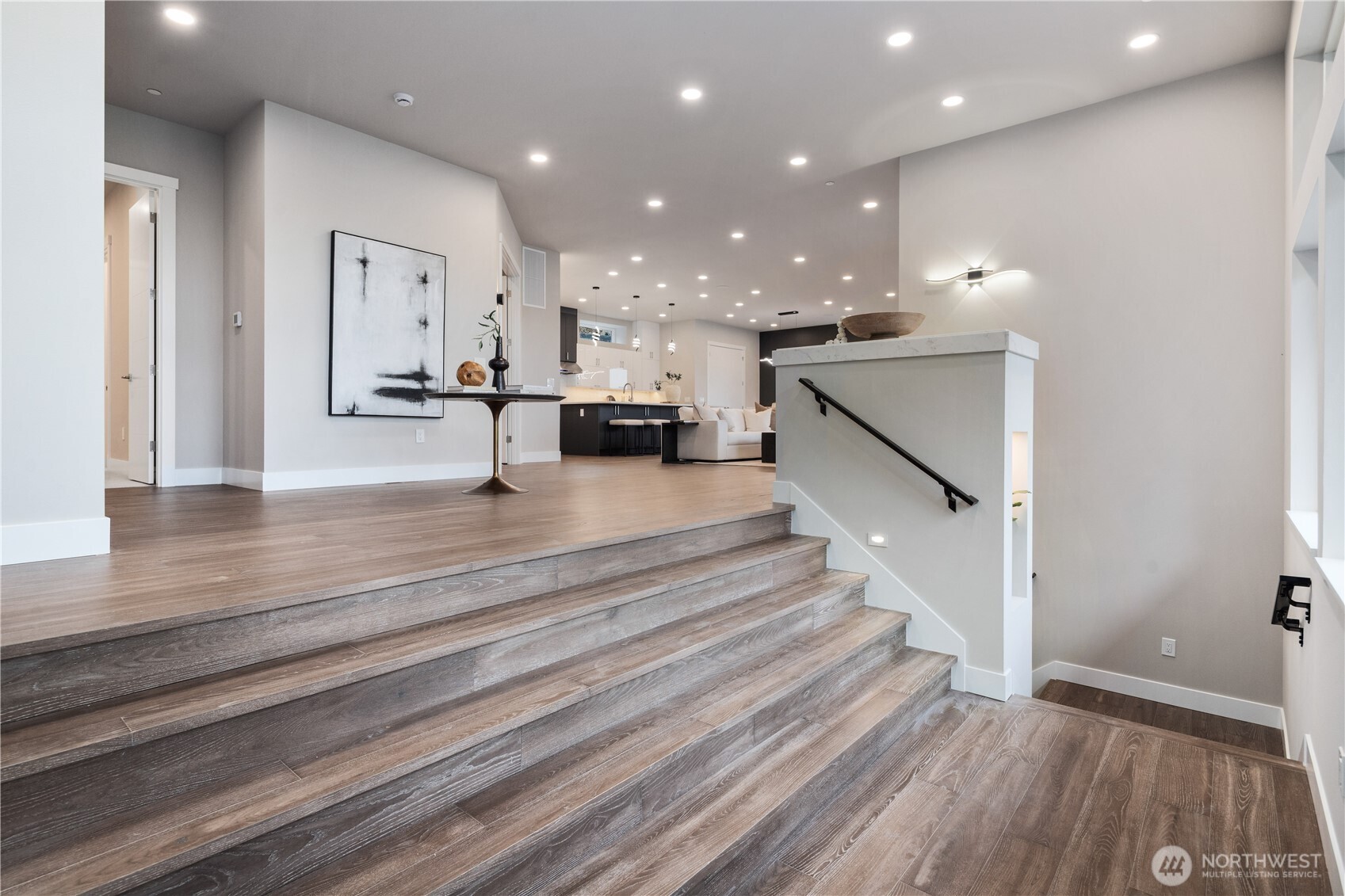 8814 NE Juanita Drive