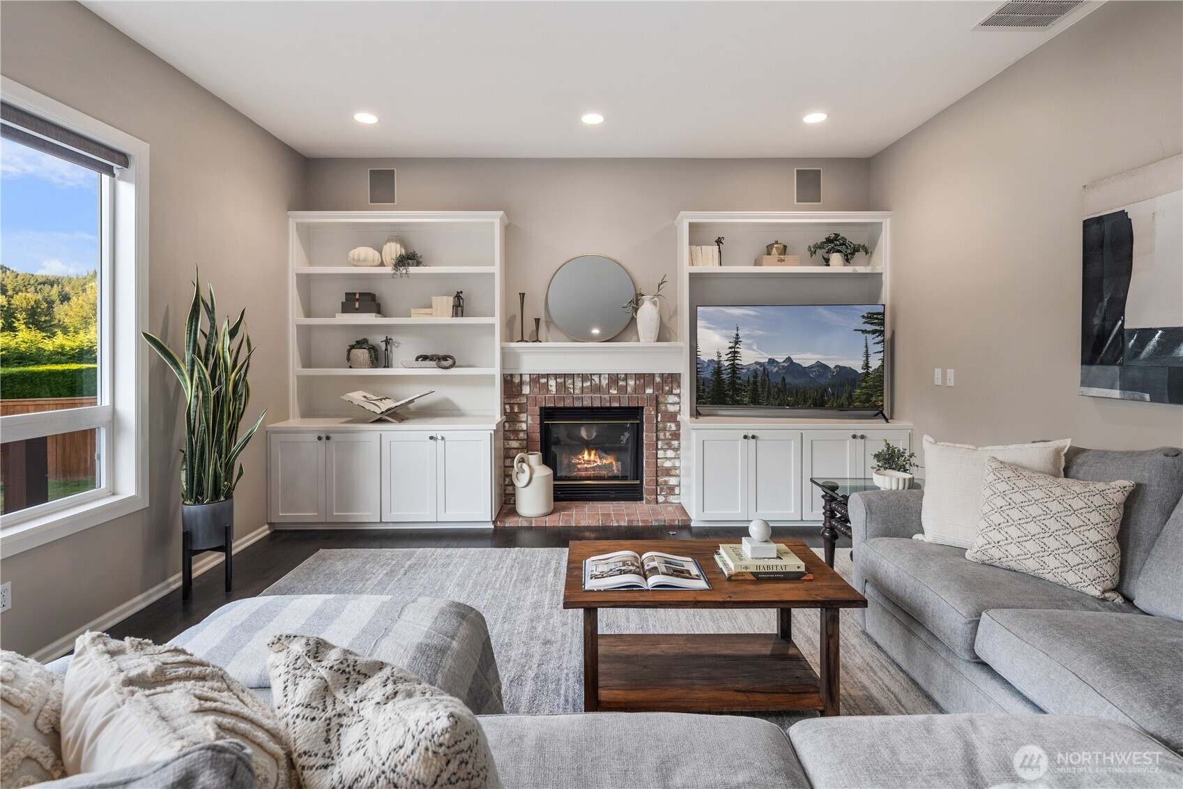 5316 NE 24th Court