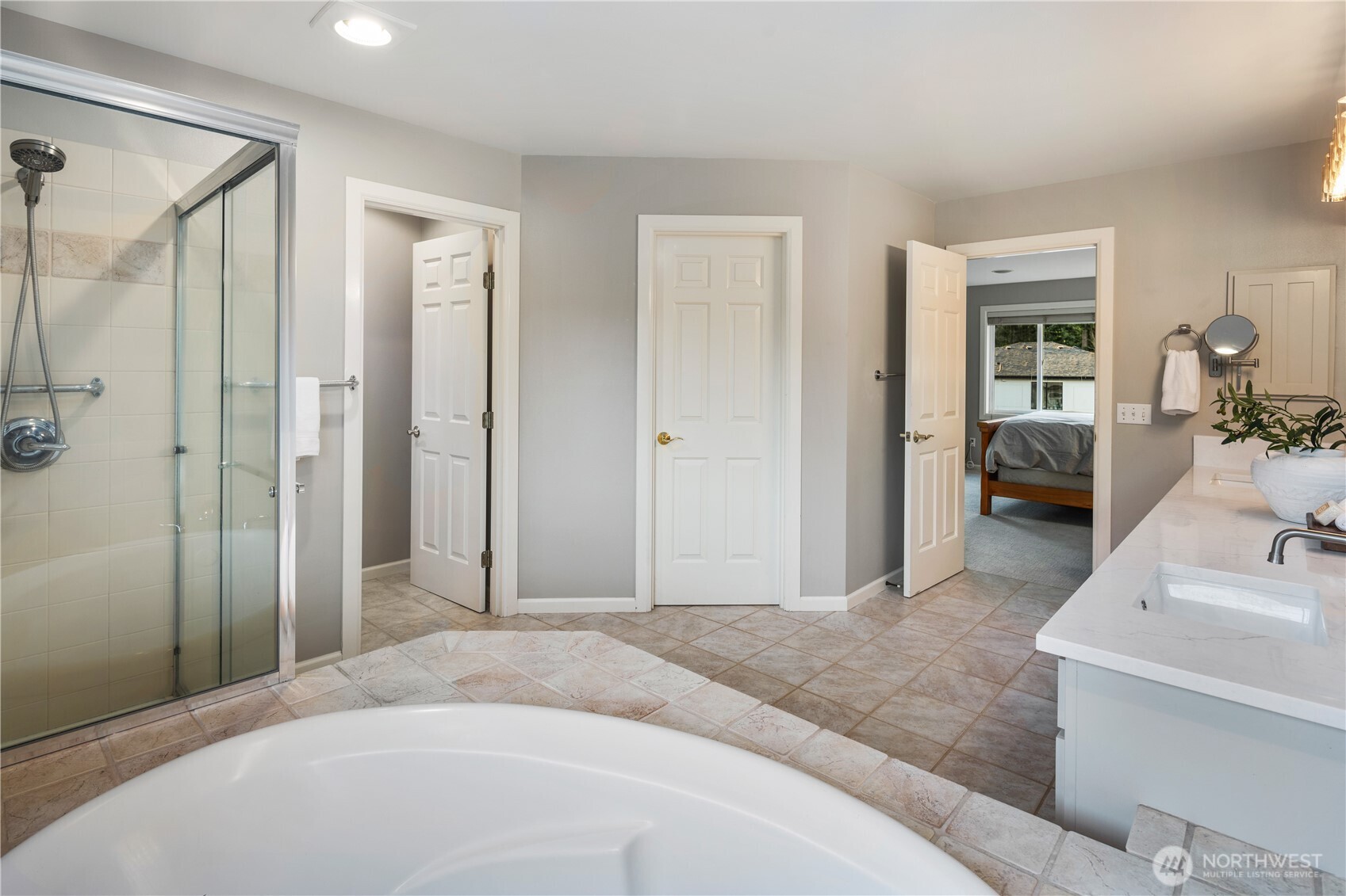 5316 NE 24th Court