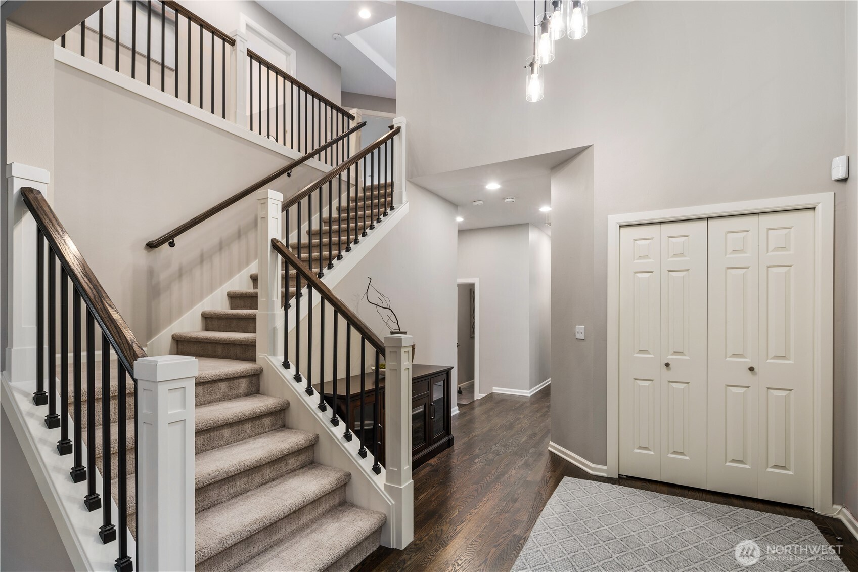 5316 NE 24th Court