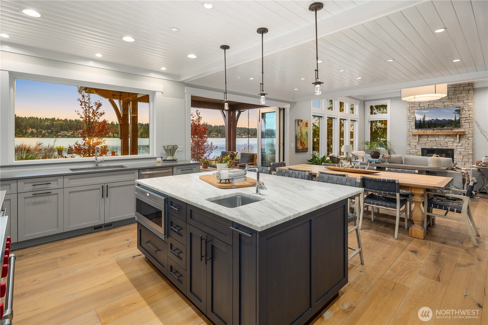 3123 E Lake Sammamish Parkway NE