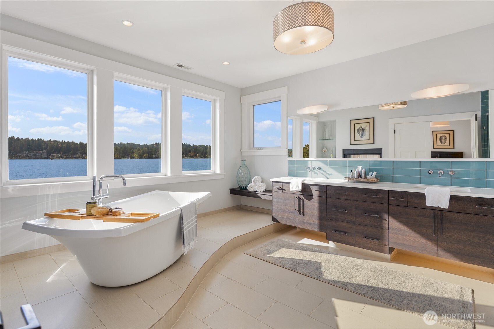 3123 E Lake Sammamish Parkway NE