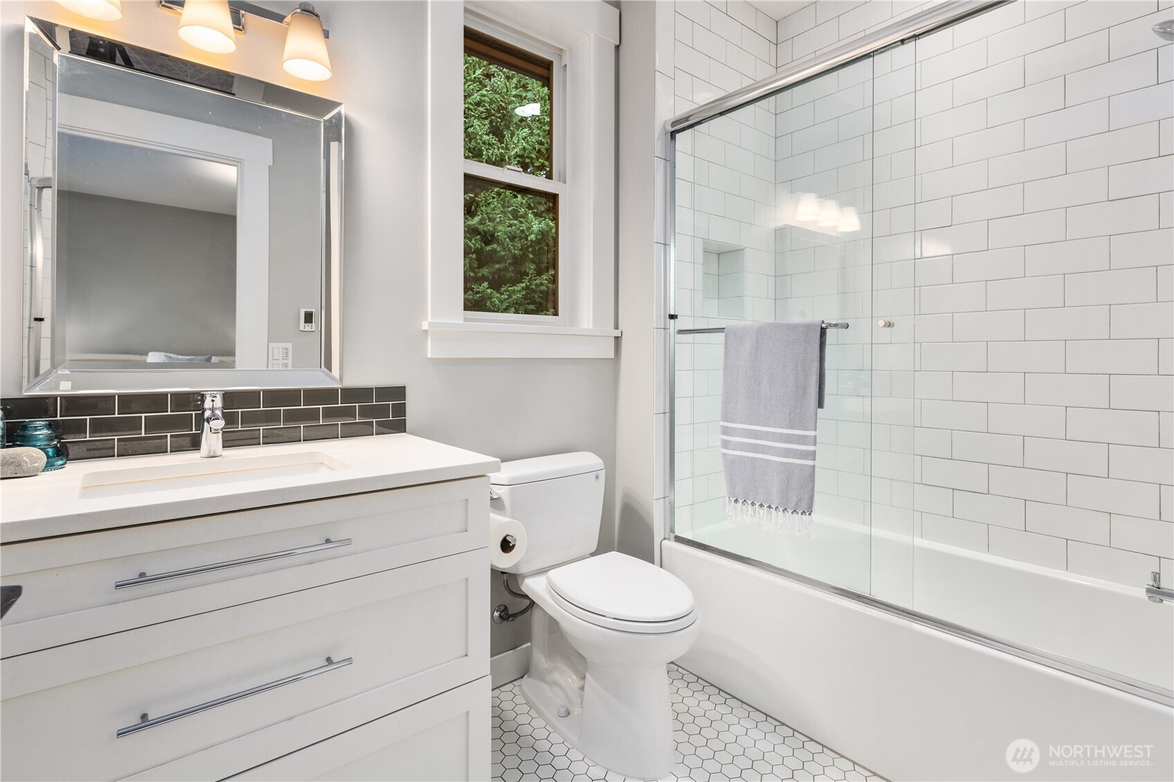 3123 E Lake Sammamish Parkway NE