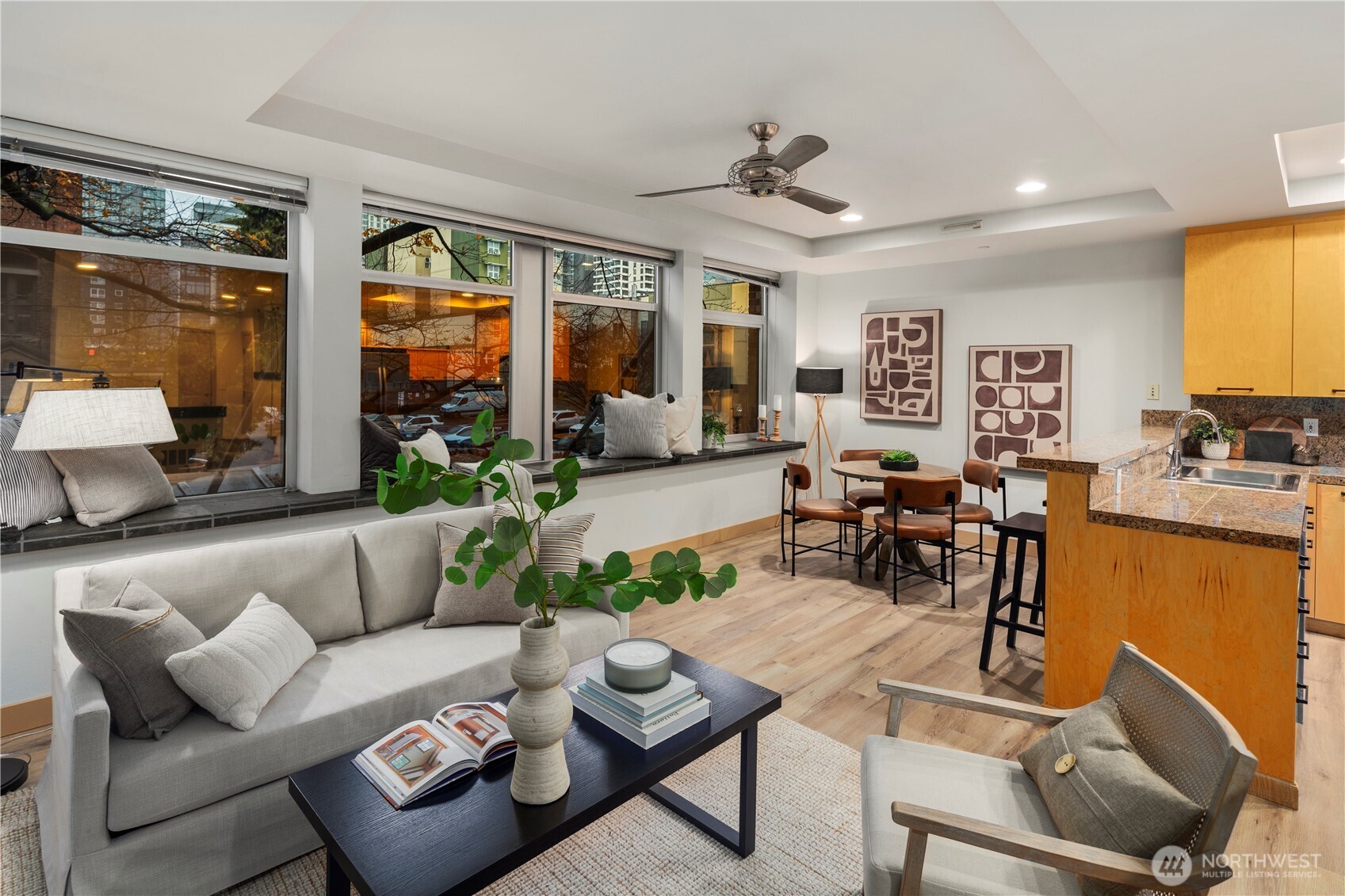 2319 1st Avenue Unit: 203