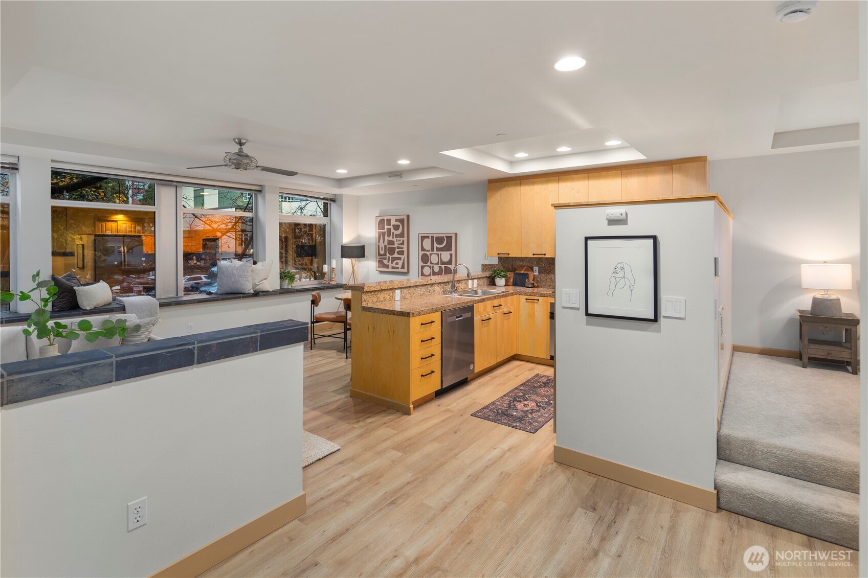 2319 1st Avenue Unit: 203