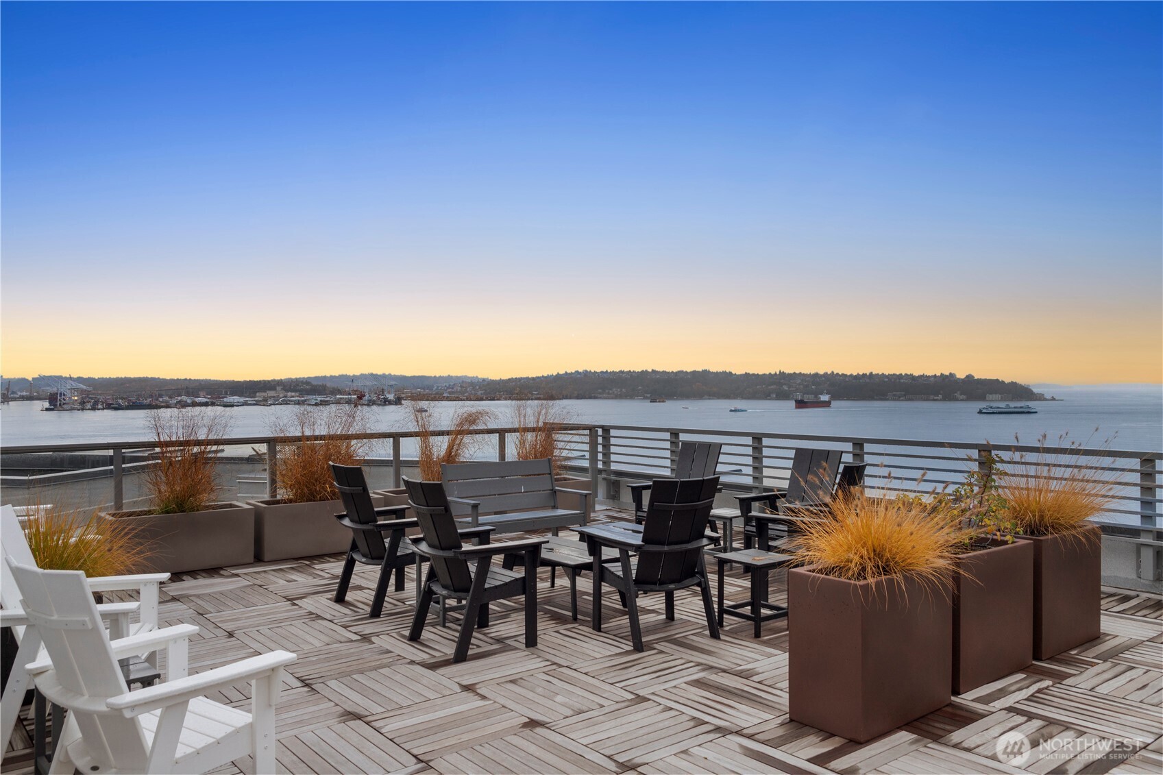 2319 1st Avenue Unit: 203