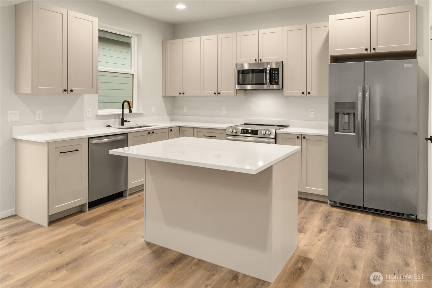 602 Compass (Lot 22) Place