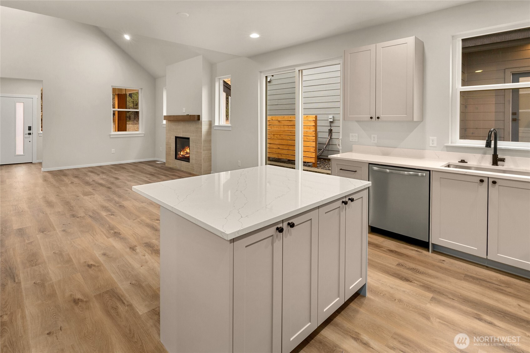 602 Compass (Lot 22) Place