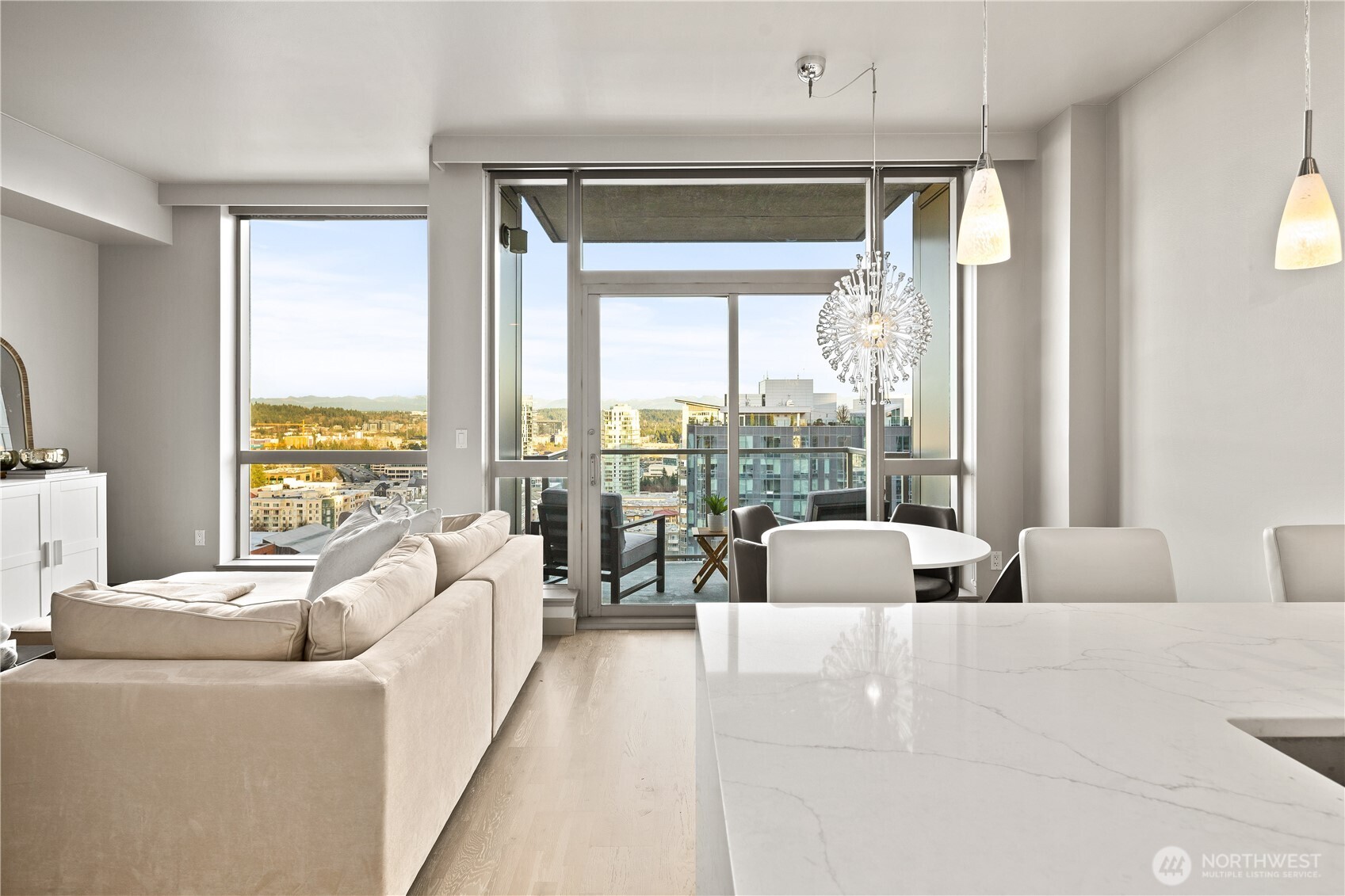 10650 NE 9th Place Unit: 2427