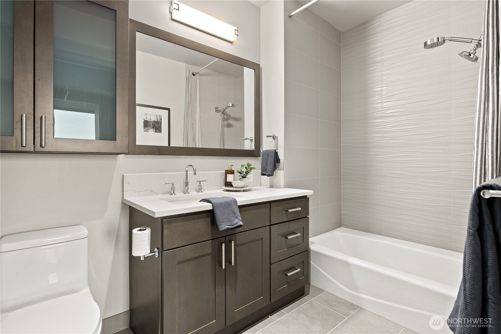 10650 NE 9th Place Unit: 2427